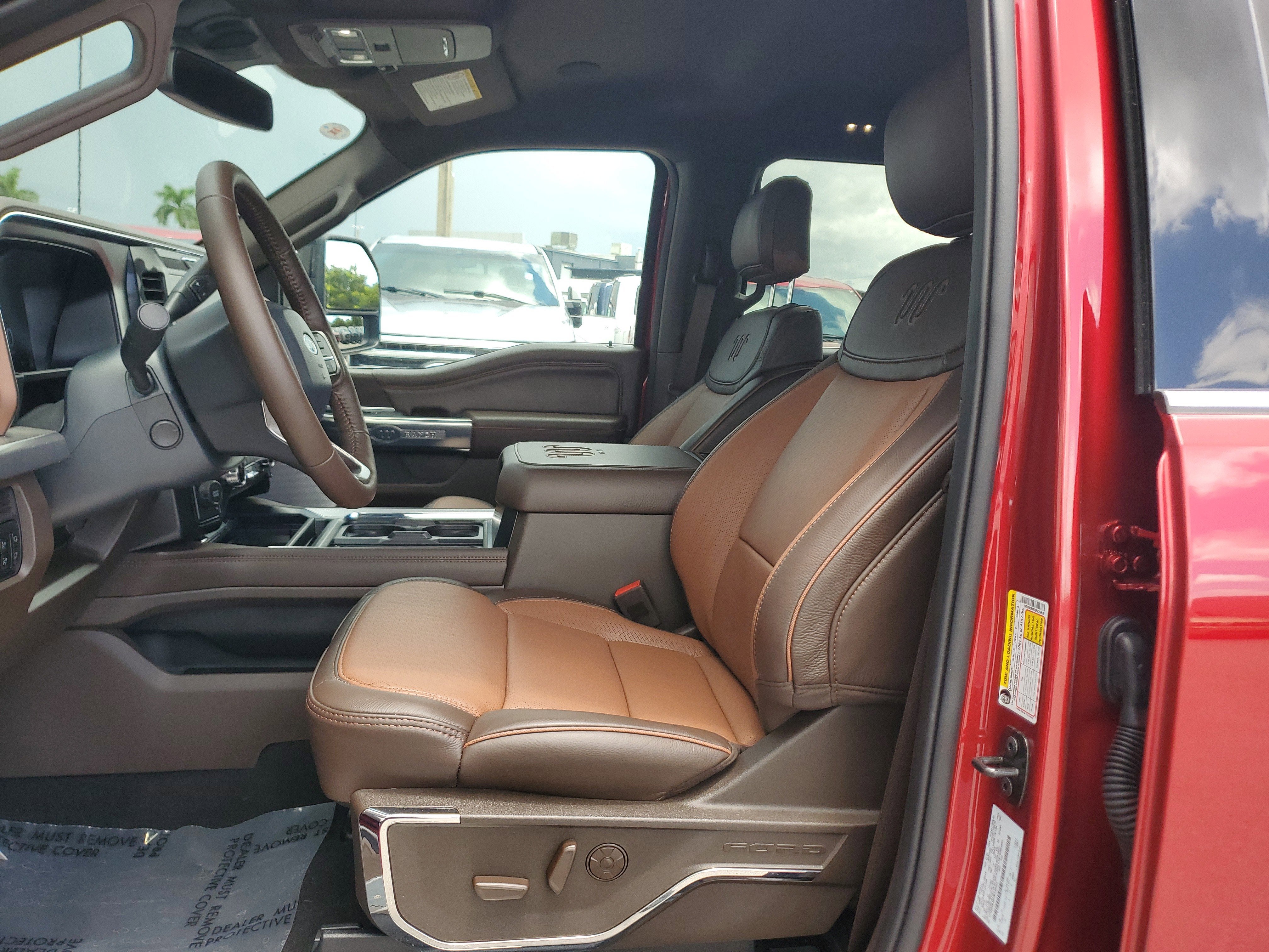 2025 Ford Super Duty F-350 SRW King Ranch 4WD