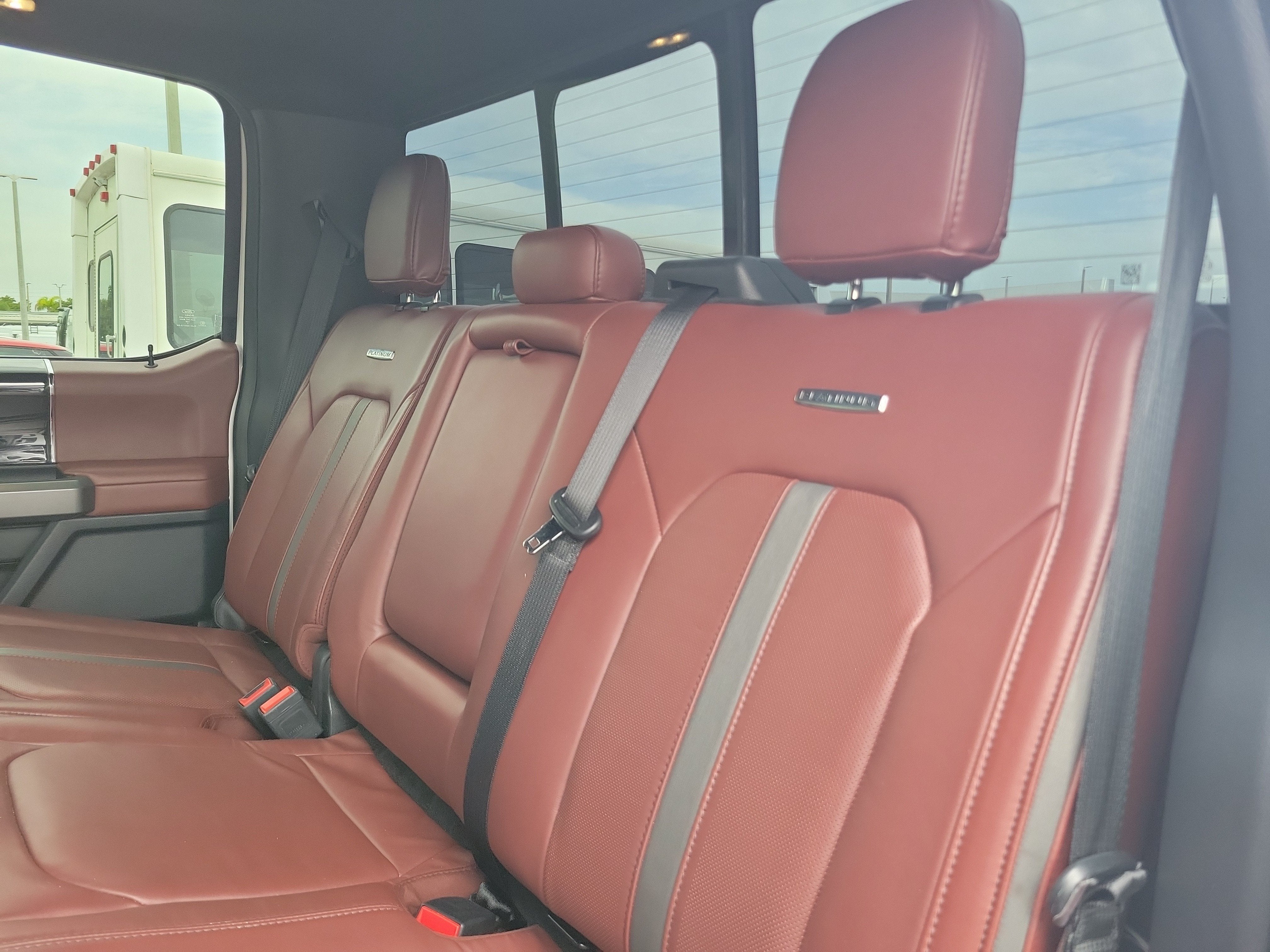 2022 Ford Super Duty F-350 SRW Platinum 4WD Diesel