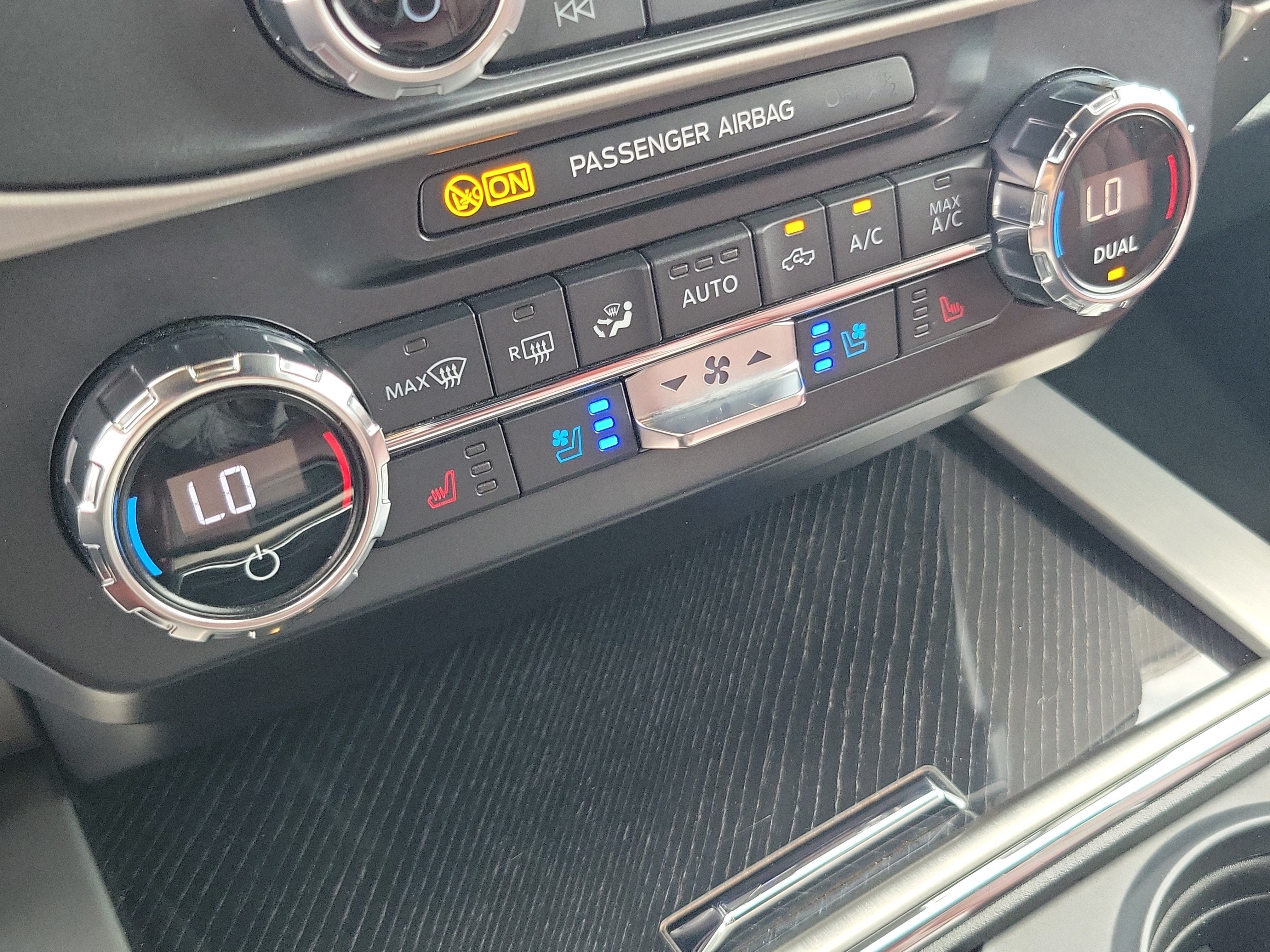 2022 Ford Super Duty F-350 SRW Platinum 4WD Diesel