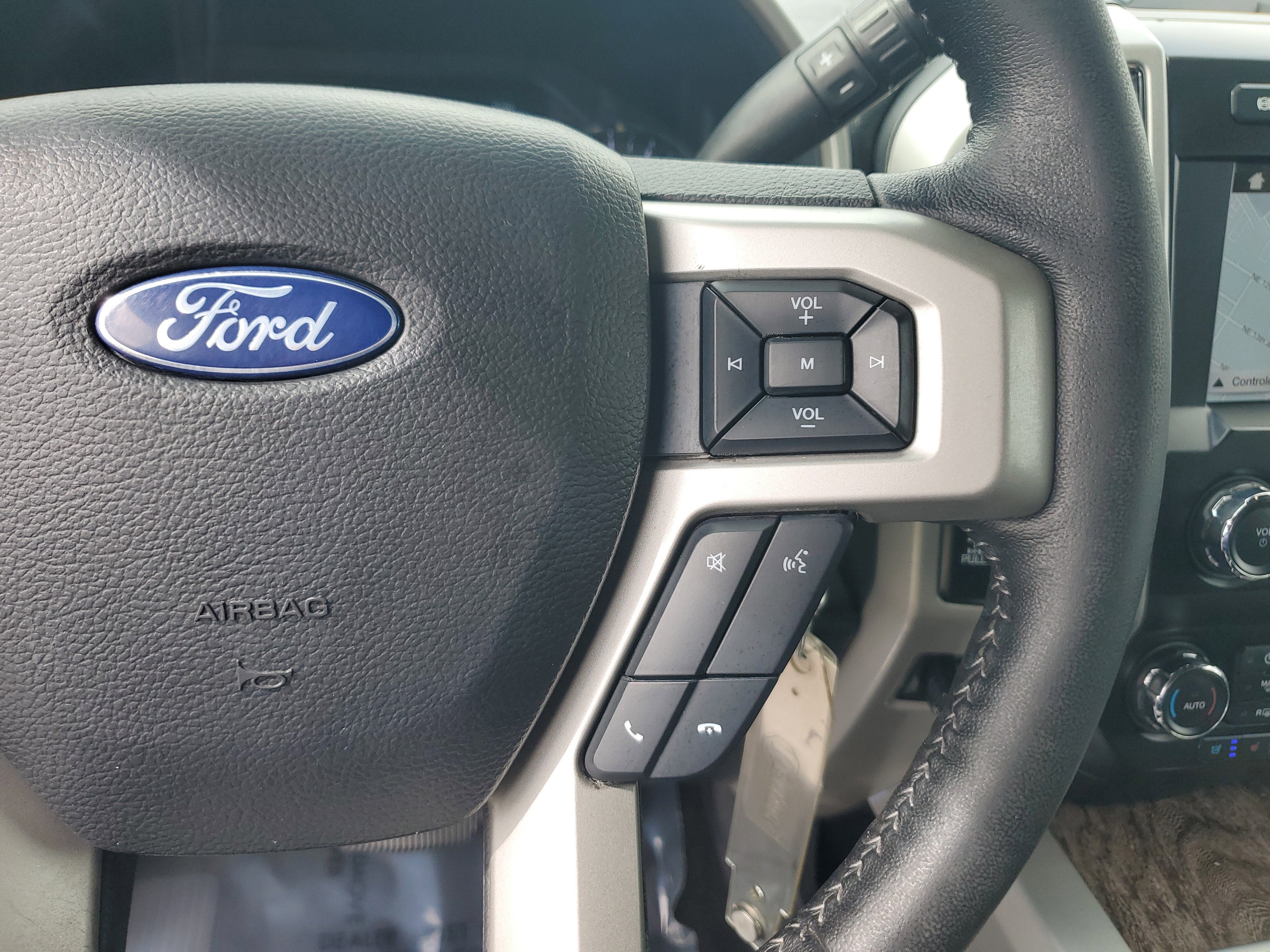 2019 Ford Super Duty F-350 SRW LARIAT 4WD Diesel