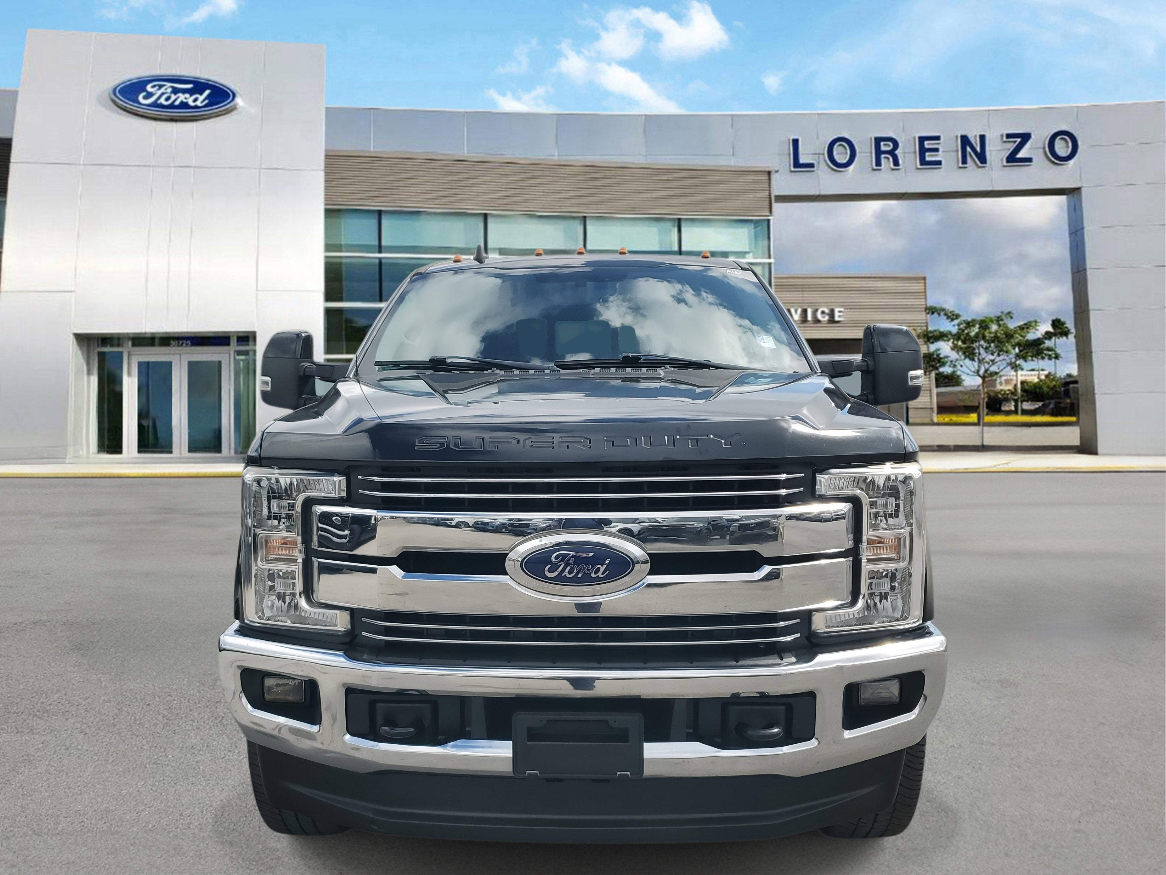 2019 Ford Super Duty F-350 SRW LARIAT 4WD Diesel