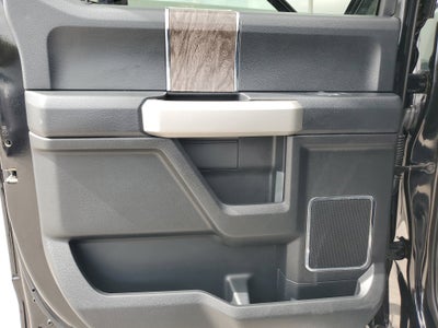 2019 Ford Super Duty F-350 SRW LARIAT 4WD Diesel