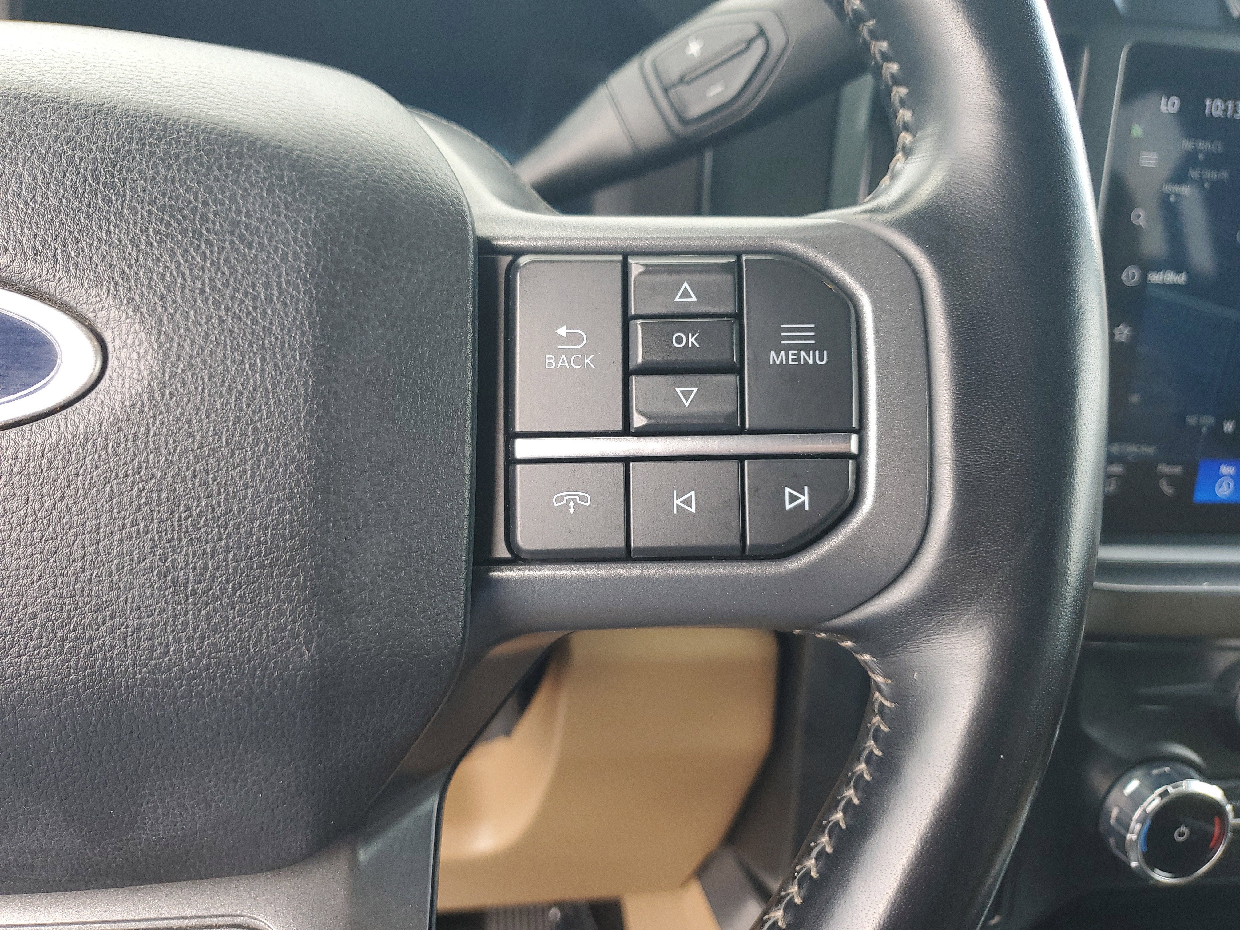 2023 Ford Super Duty F-350 DRW LARIAT 4WD Diesel