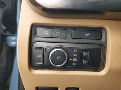 2023 Ford Super Duty F-350 DRW LARIAT 4WD Diesel