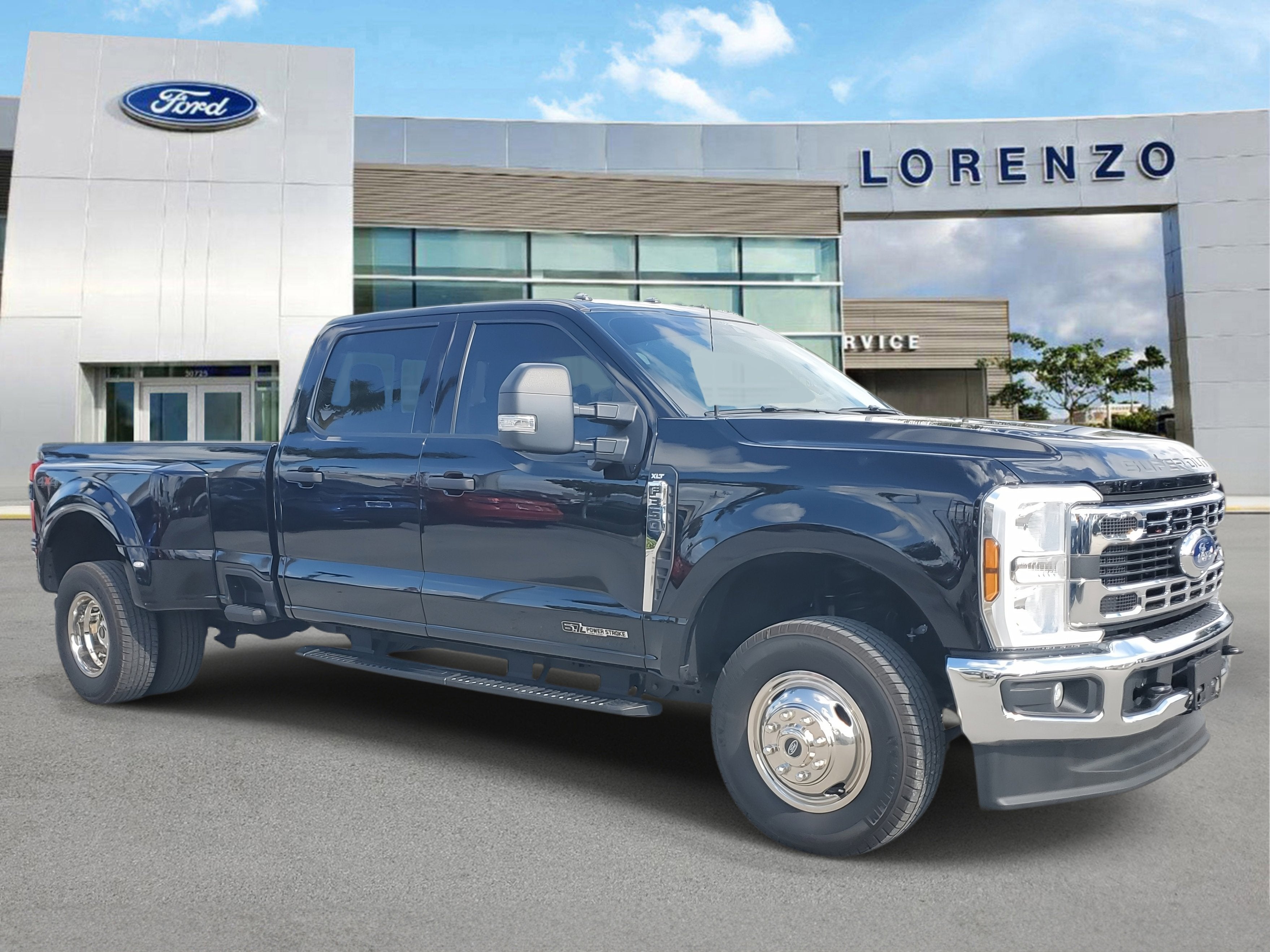 2024 Ford Super Duty F-350 DRW XLT 4WD Diesel