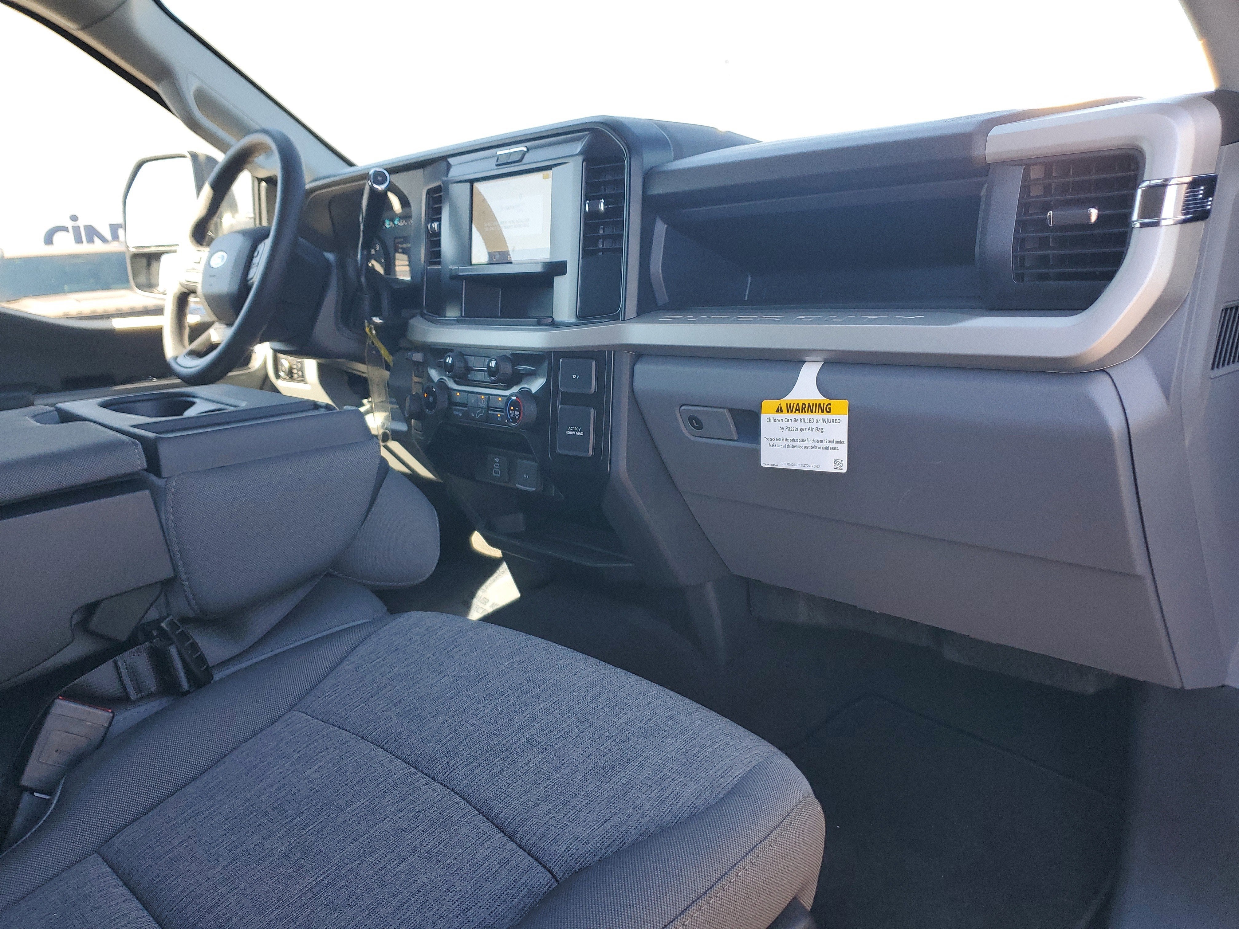 2026 Ford Super Duty F-350 DRW XL