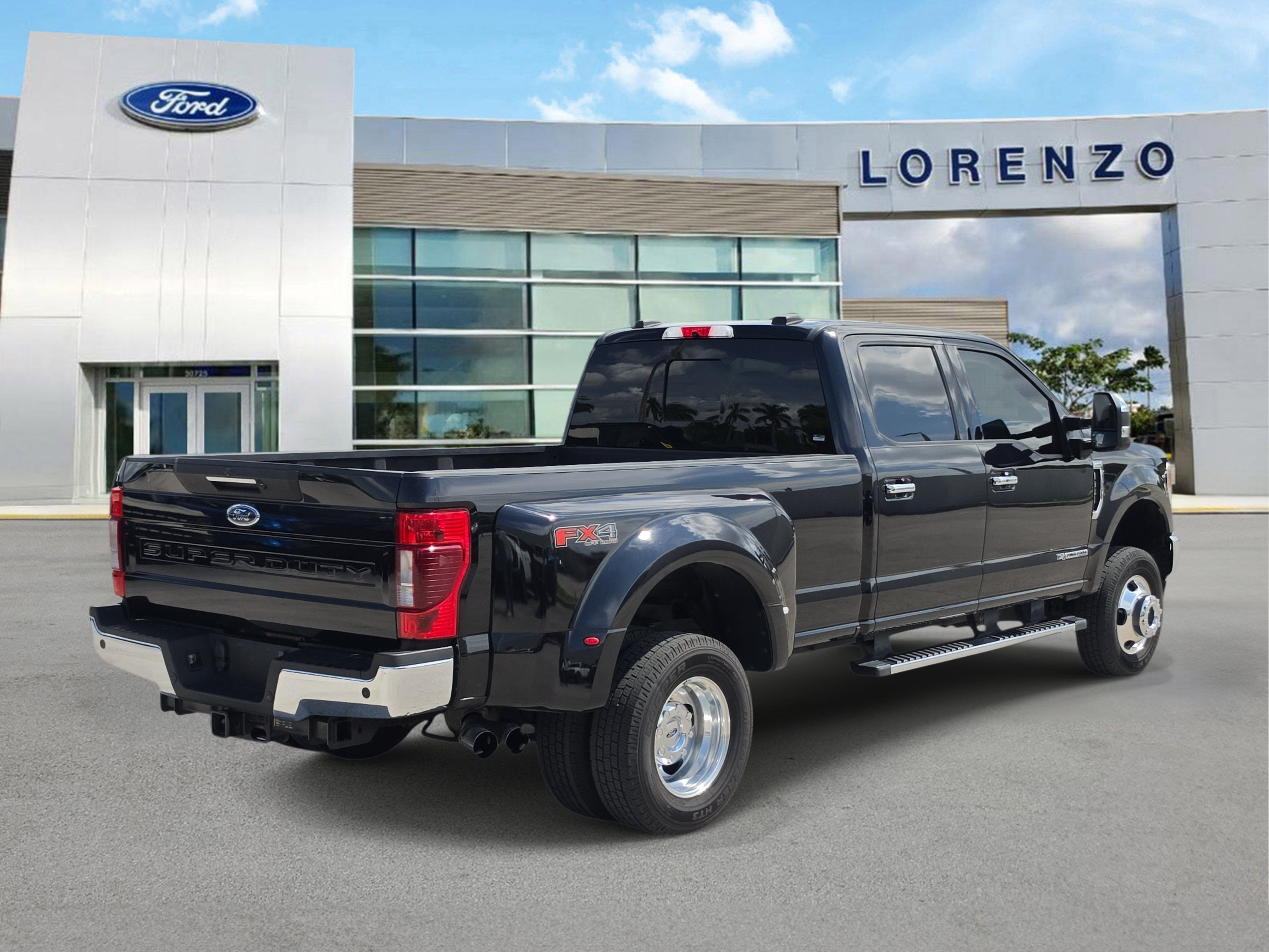 2020 Ford Super Duty F-350 DRW LARIAT