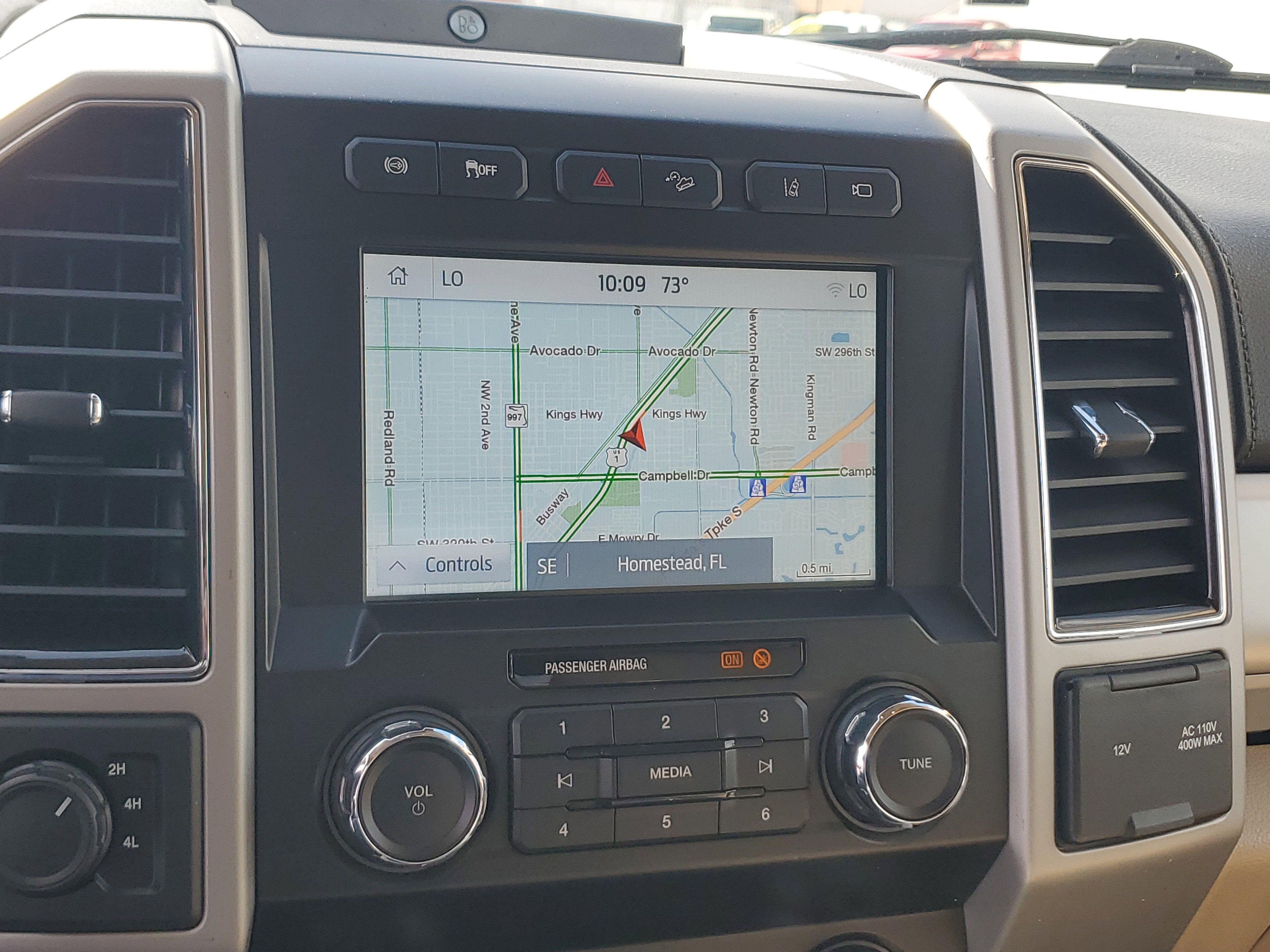 2020 Ford Super Duty F-350 DRW LARIAT 4WD Diesel