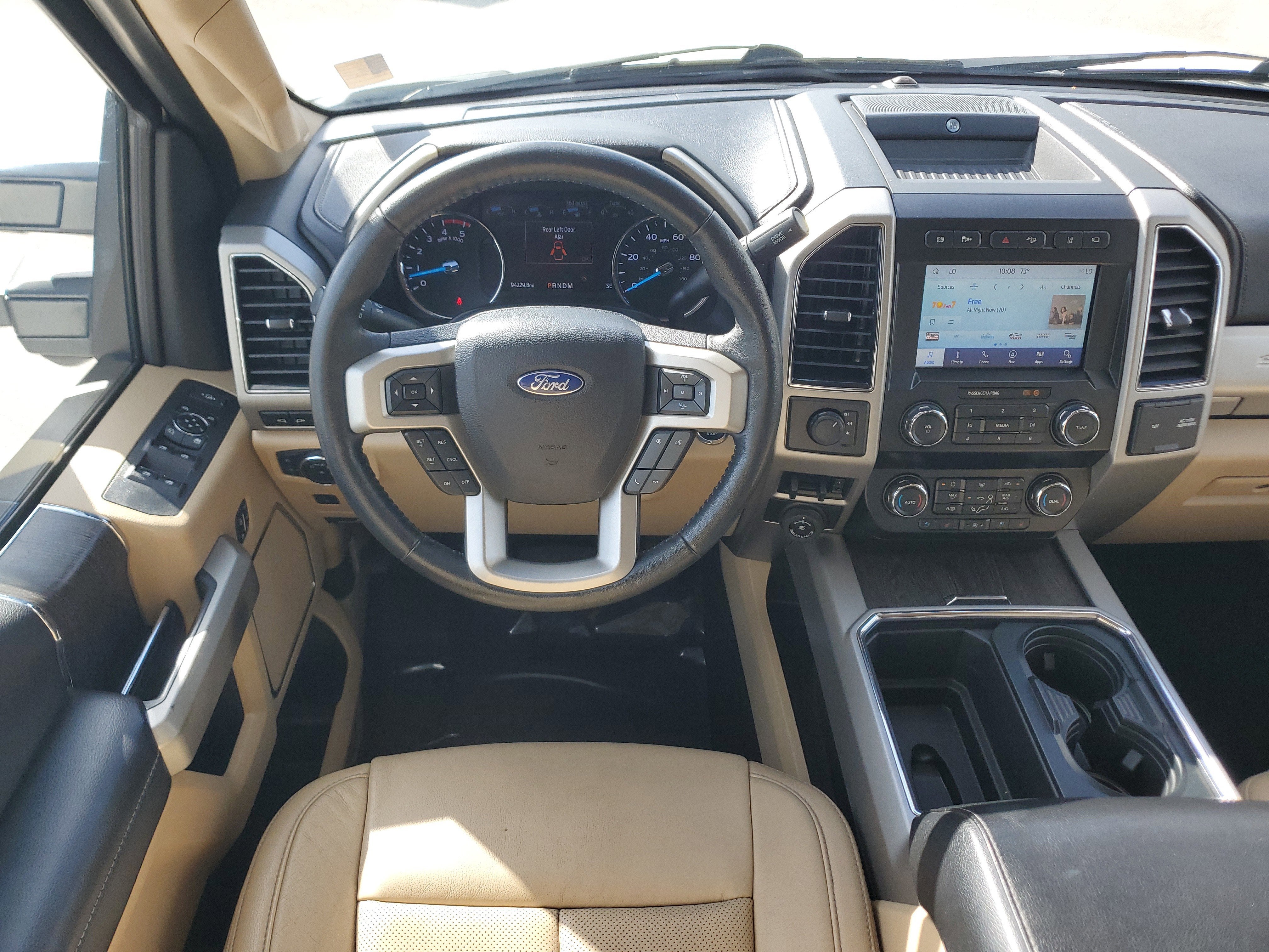 2020 Ford Super Duty F-350 DRW LARIAT 4WD Diesel