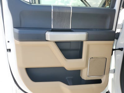 2020 Ford Super Duty F-350 DRW LARIAT 4WD Diesel