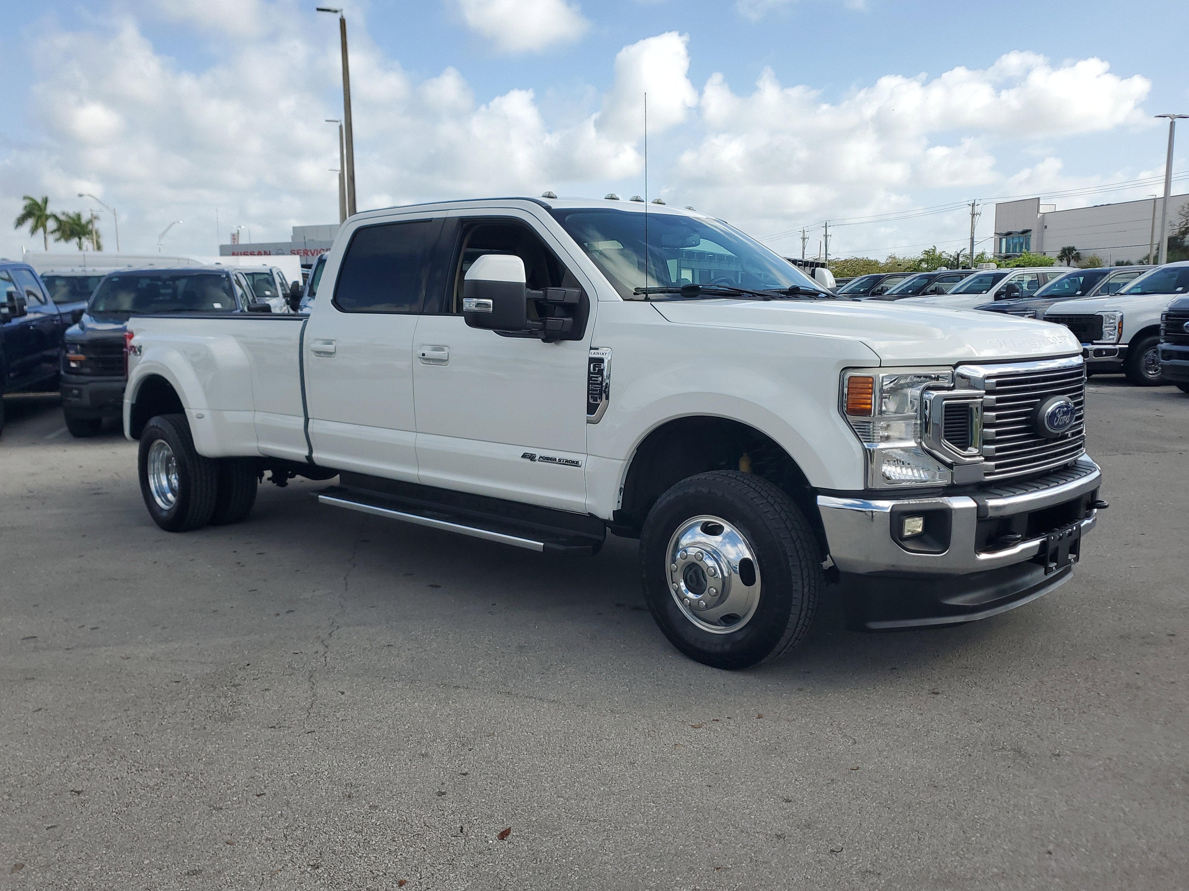 2020 Ford Super Duty F-350 DRW LARIAT 4WD Diesel