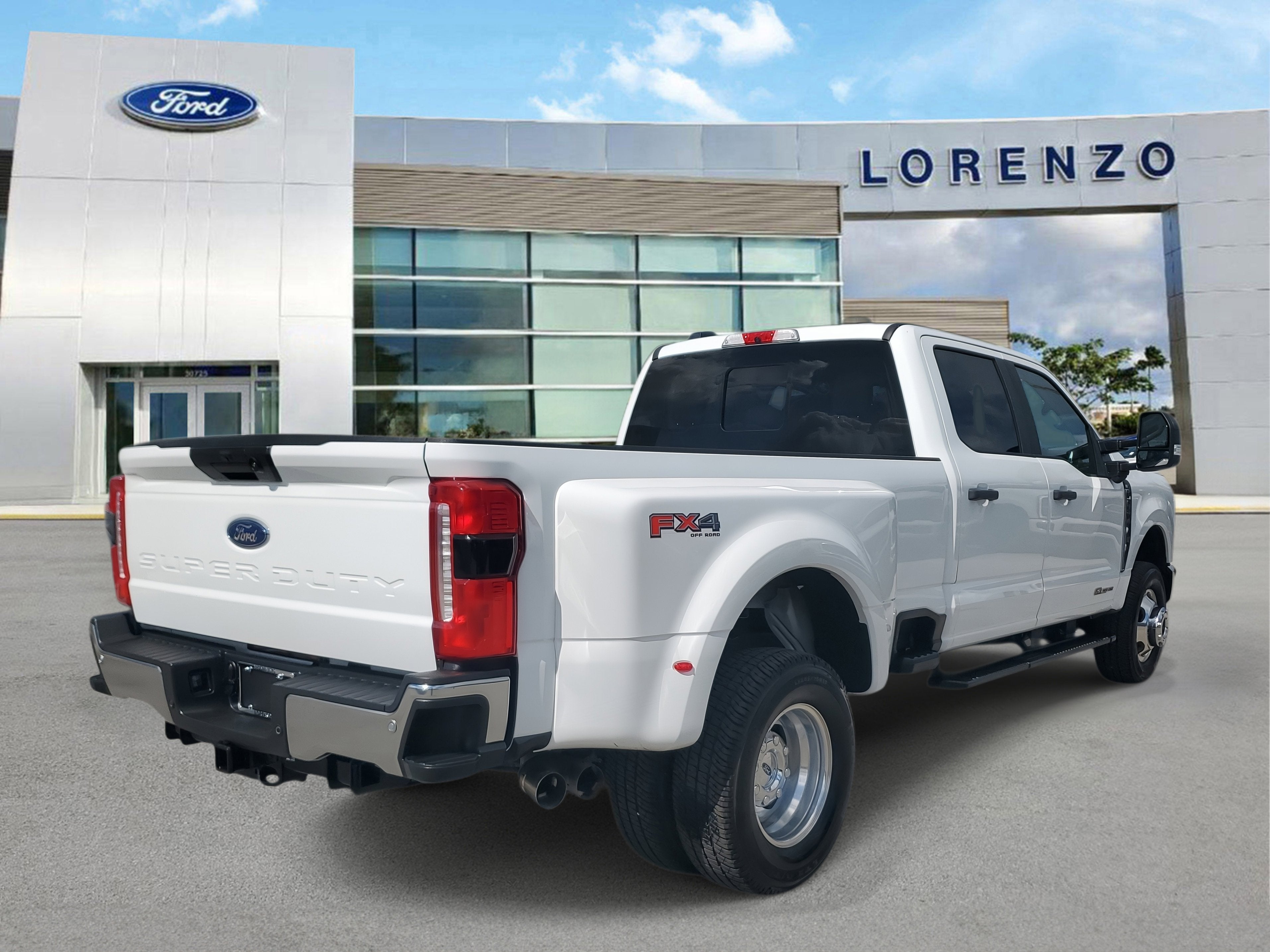 2025 Ford Super Duty F-350 DRW XL