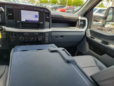 2024 Ford Super Duty F-450 DRW XL