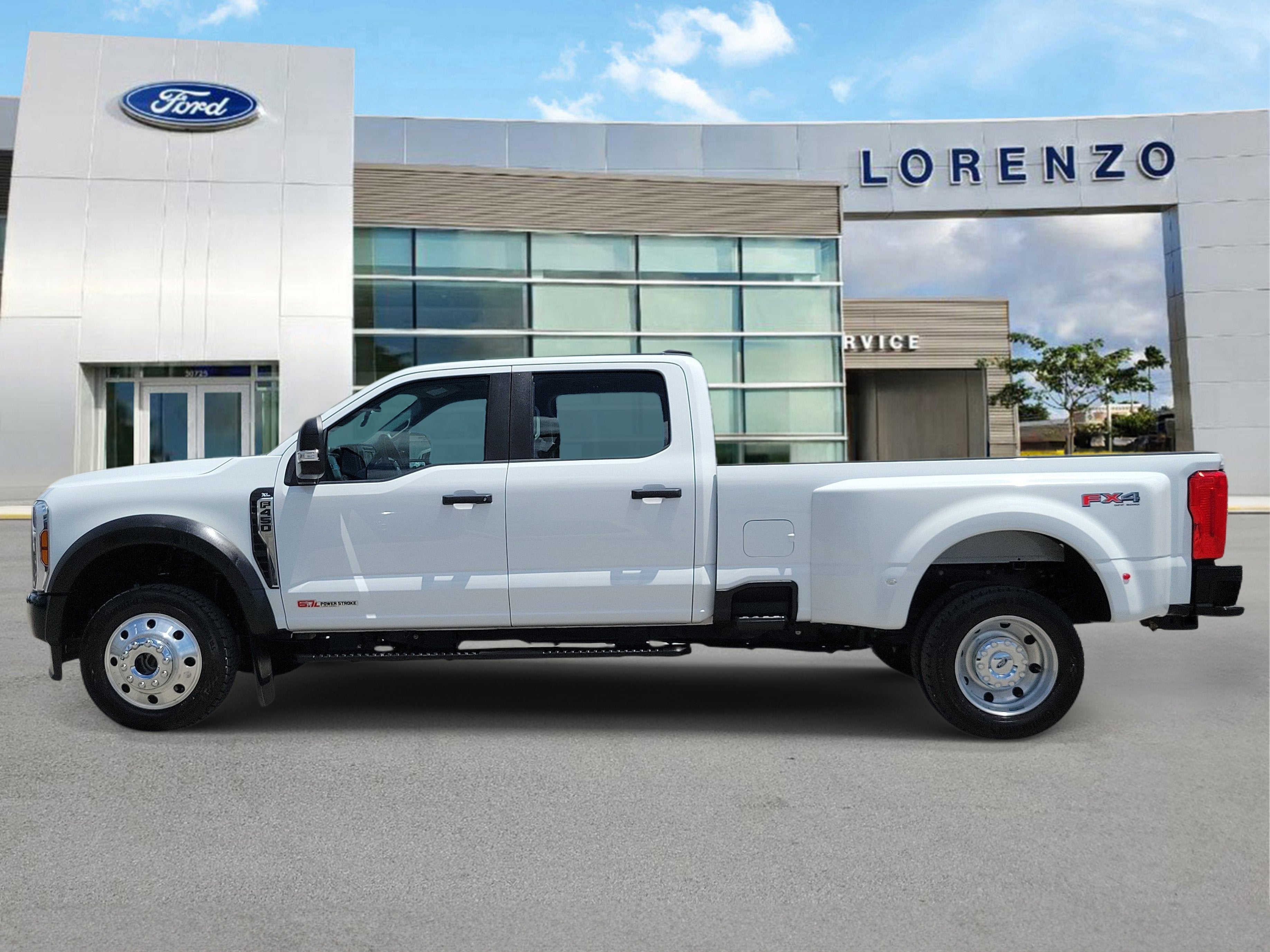 2024 Ford Super Duty F-450 DRW XL