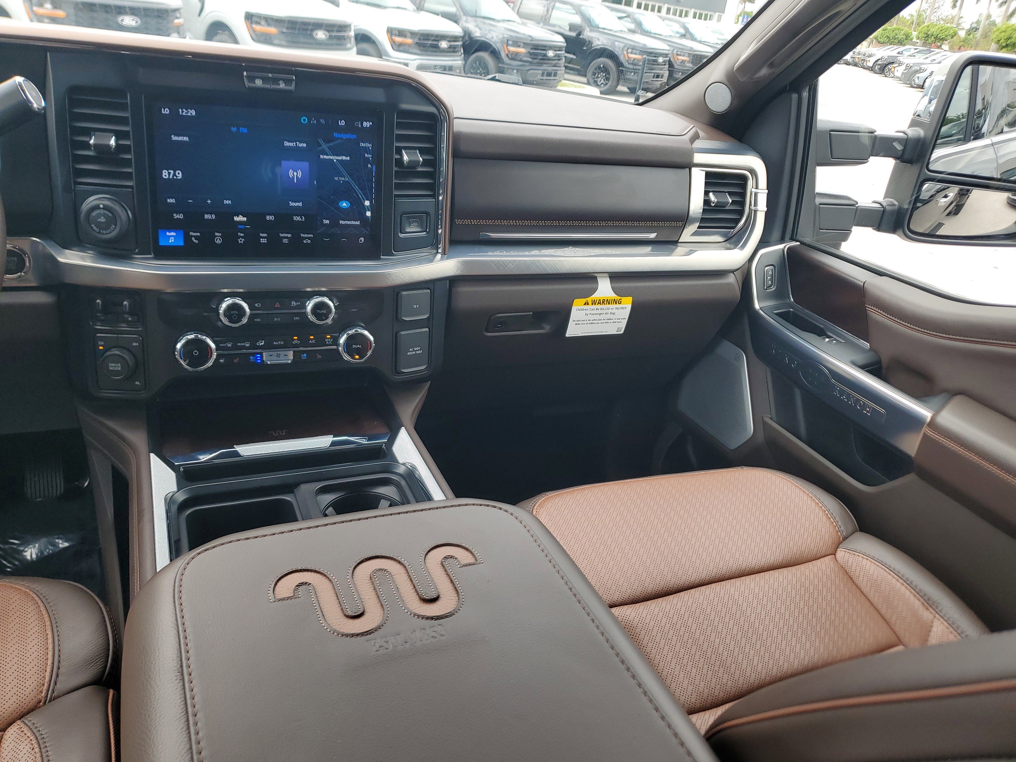 2025 Ford Super Duty F-450 DRW King Ranch 4WD Diesel