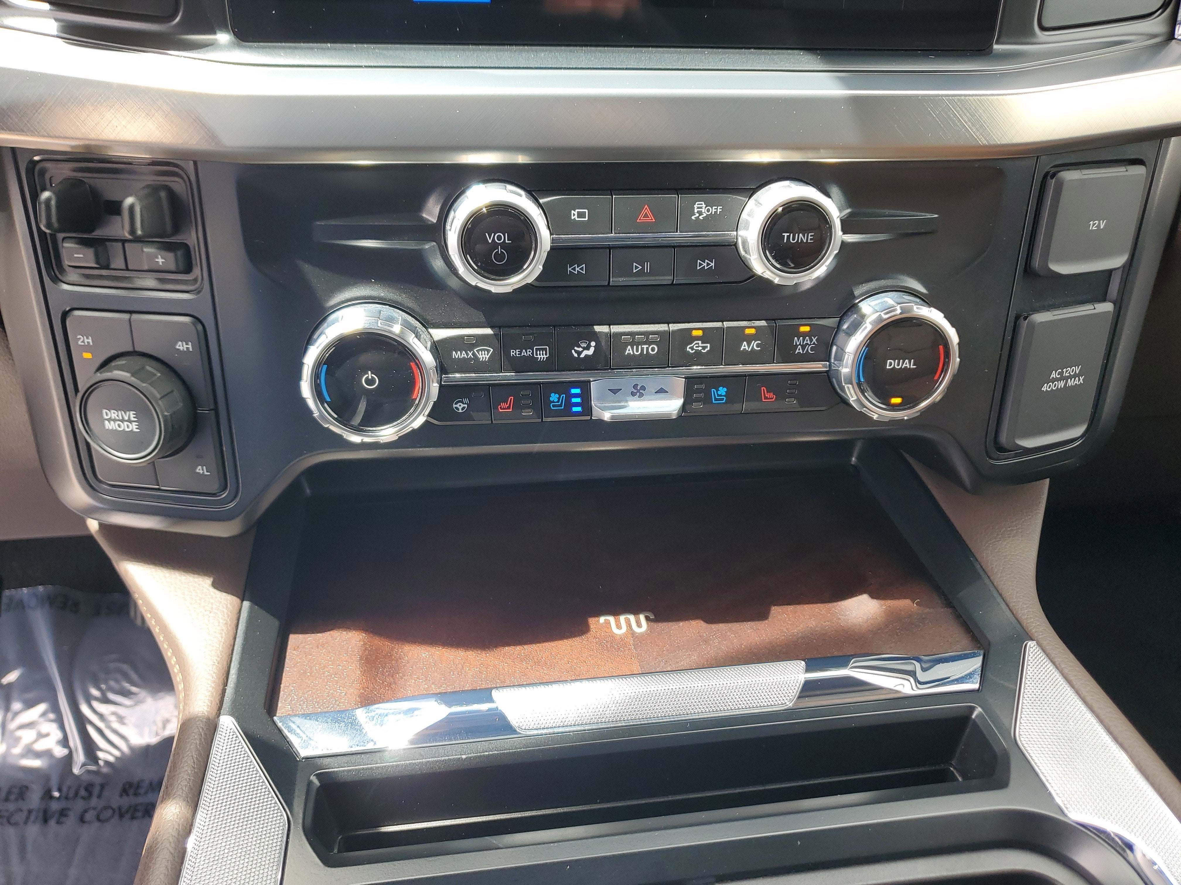 2025 Ford Super Duty F-450 DRW King Ranch 4WD Diesel