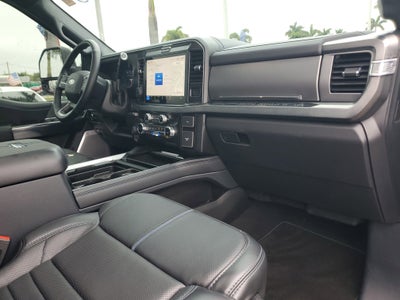 2025 Ford Super Duty F-450 DRW Platinum 4WD Diesel