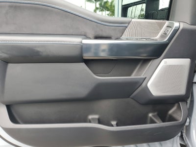 2025 Ford Super Duty F-450 DRW Platinum 4WD Diesel