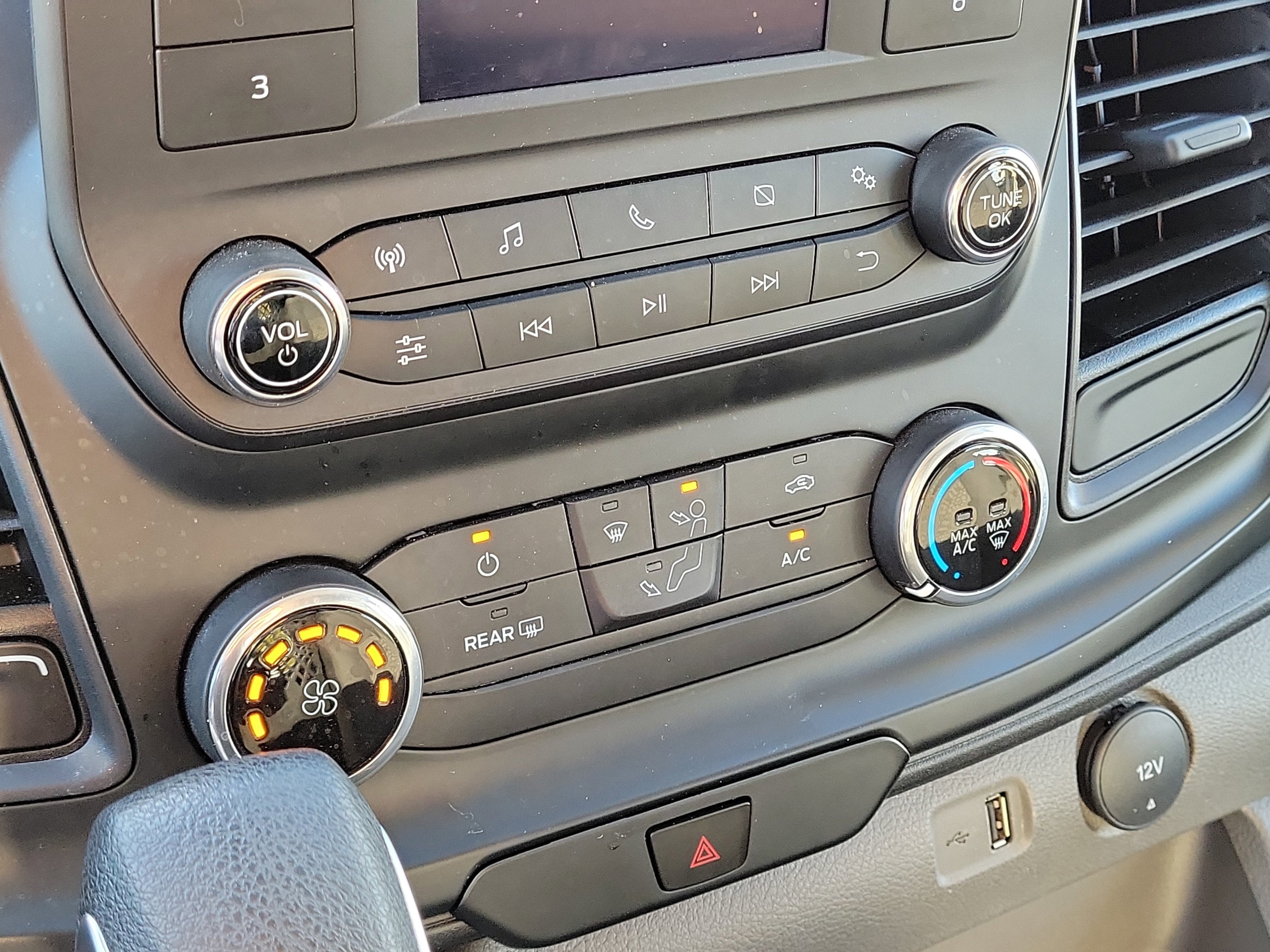 2024 Ford Transit Cargo Van Base