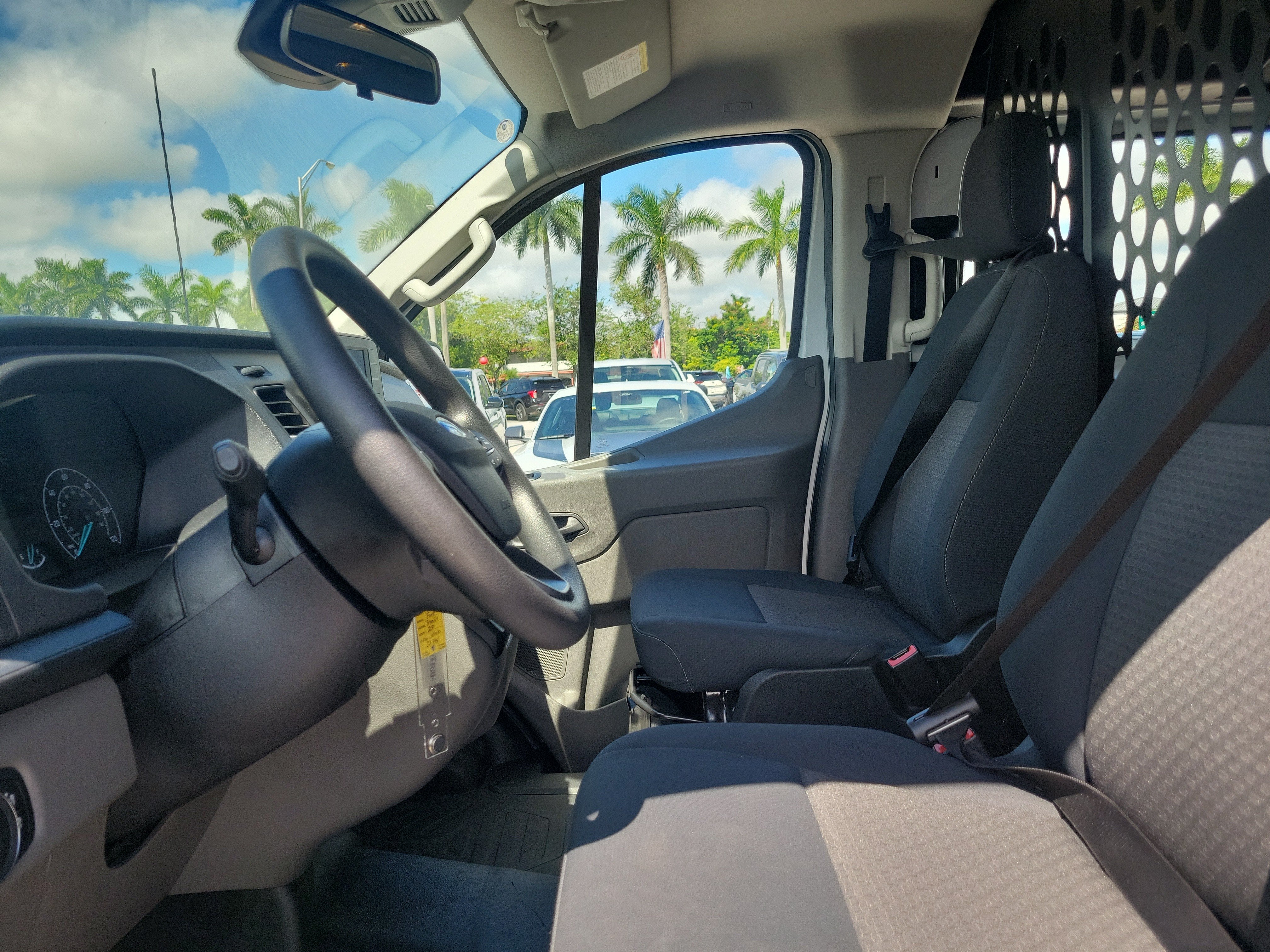2025 Ford Transit Cargo Van Base