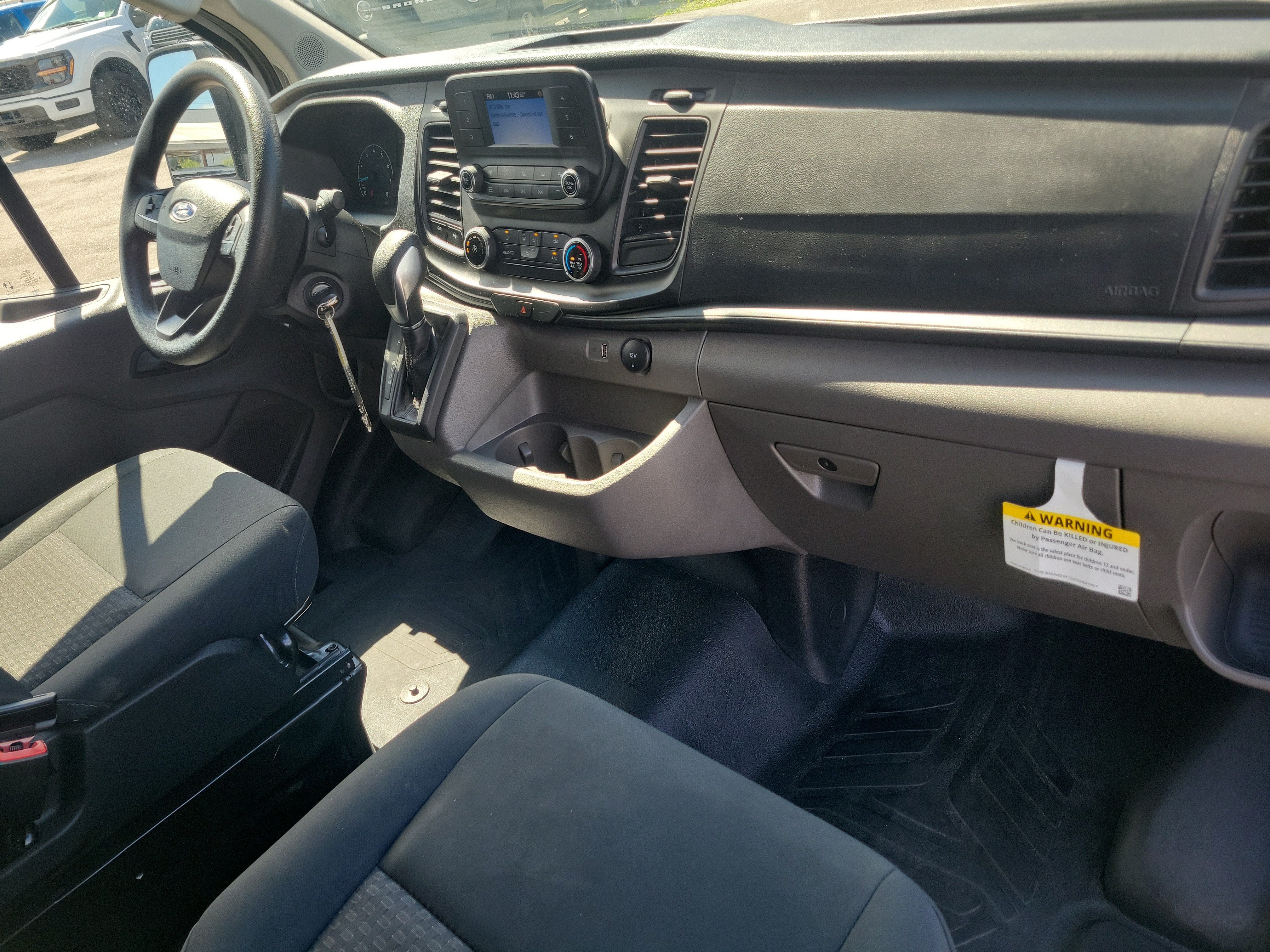 2025 Ford Transit Cargo Van Base