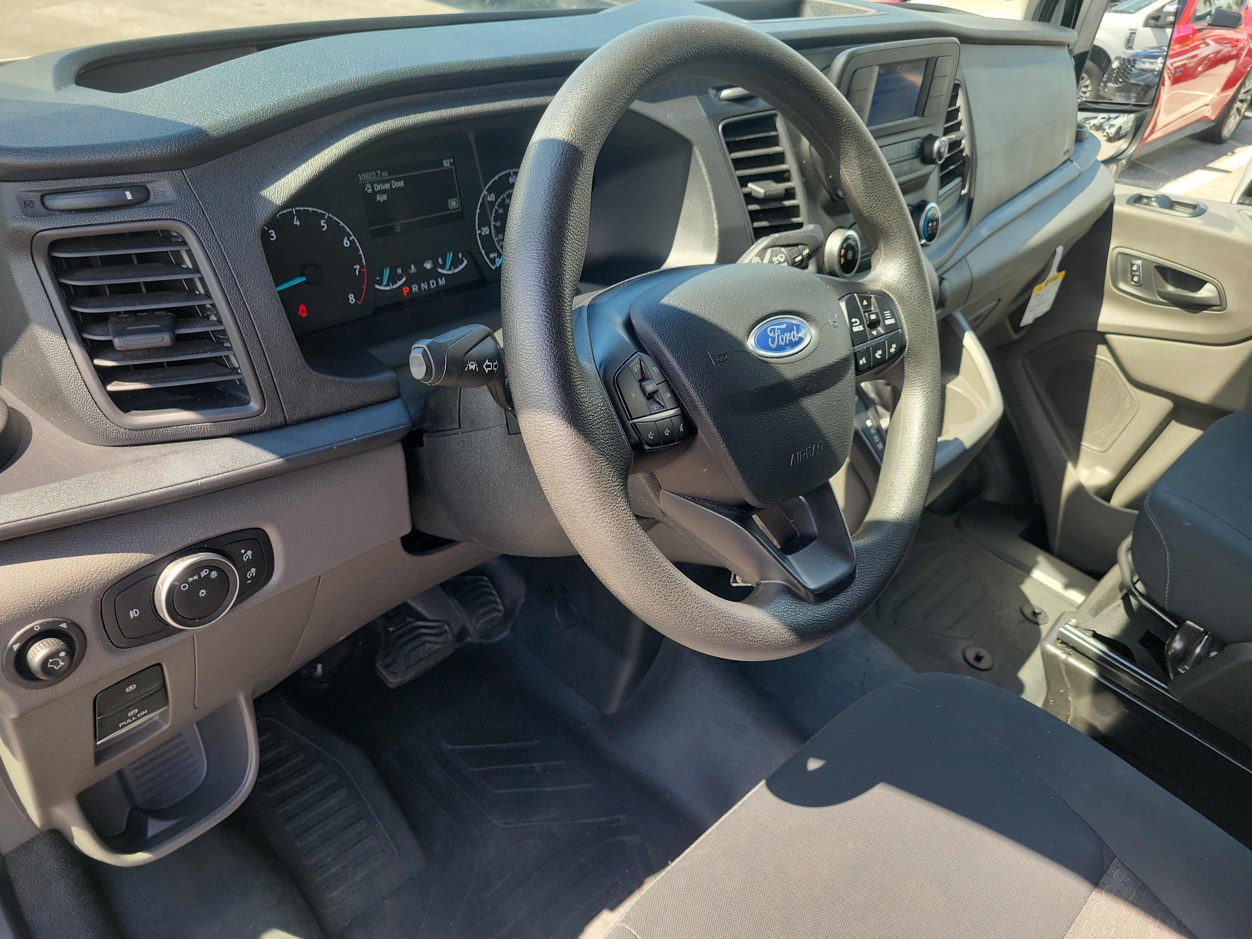 2025 Ford Transit Cargo Van Base