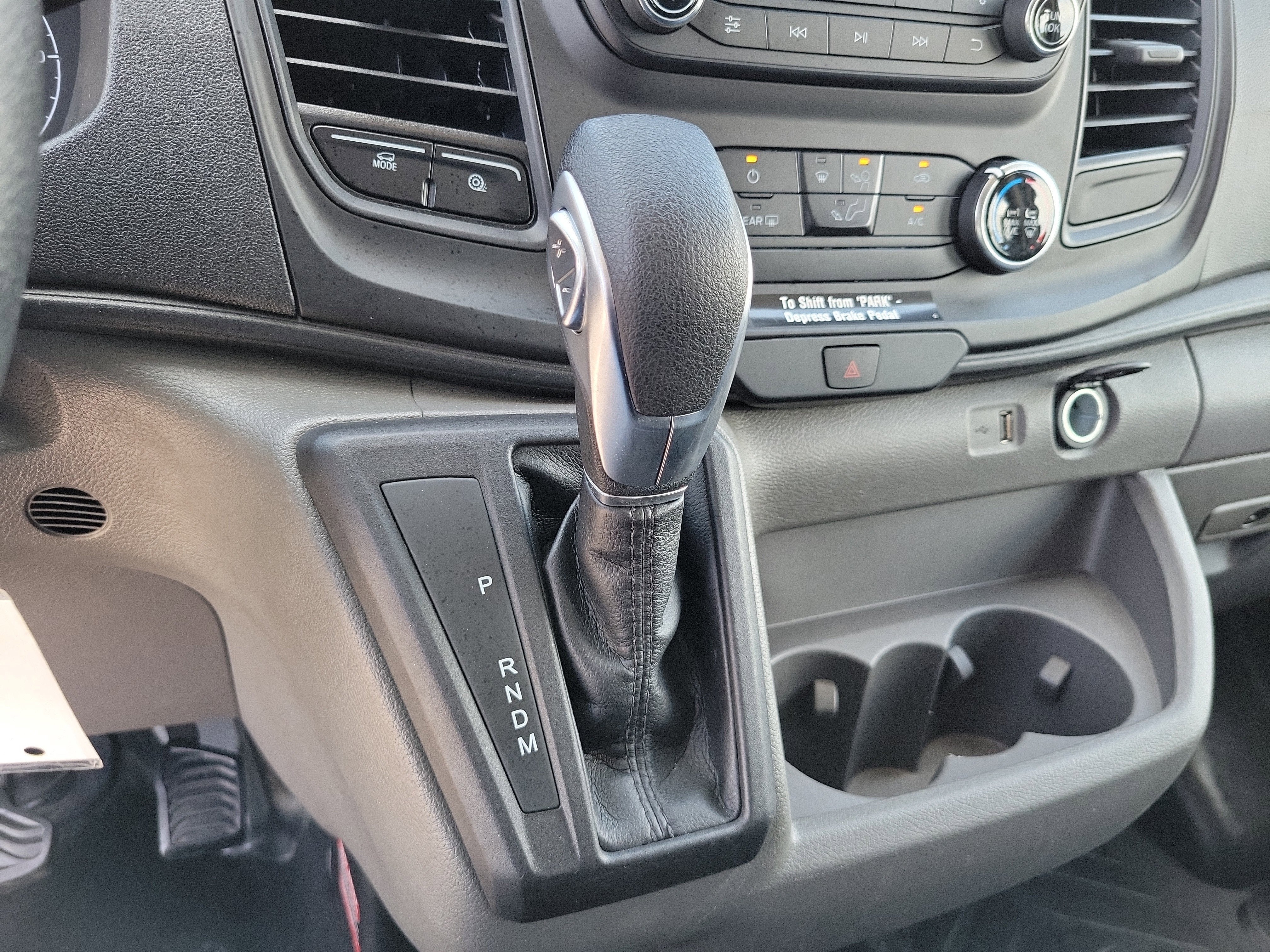 2025 Ford Transit Cargo Van Base