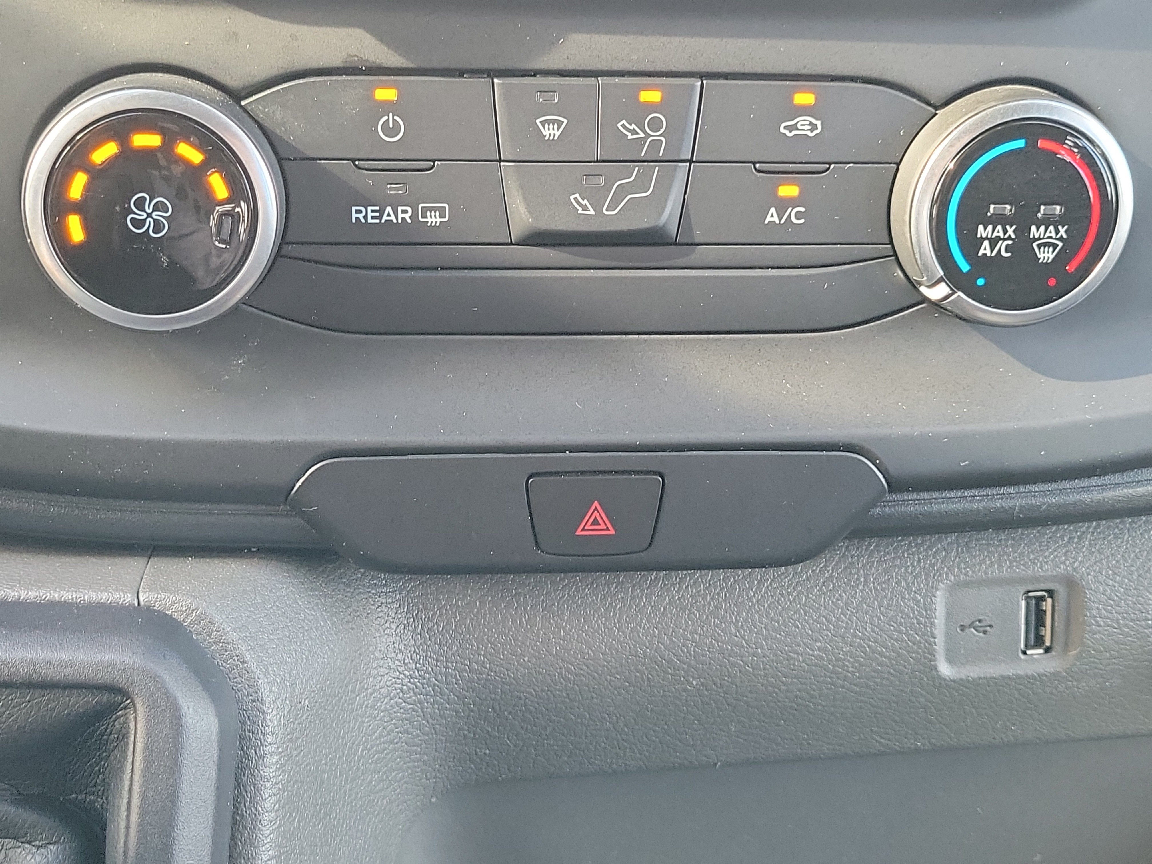 2025 Ford Transit Cargo Van Base