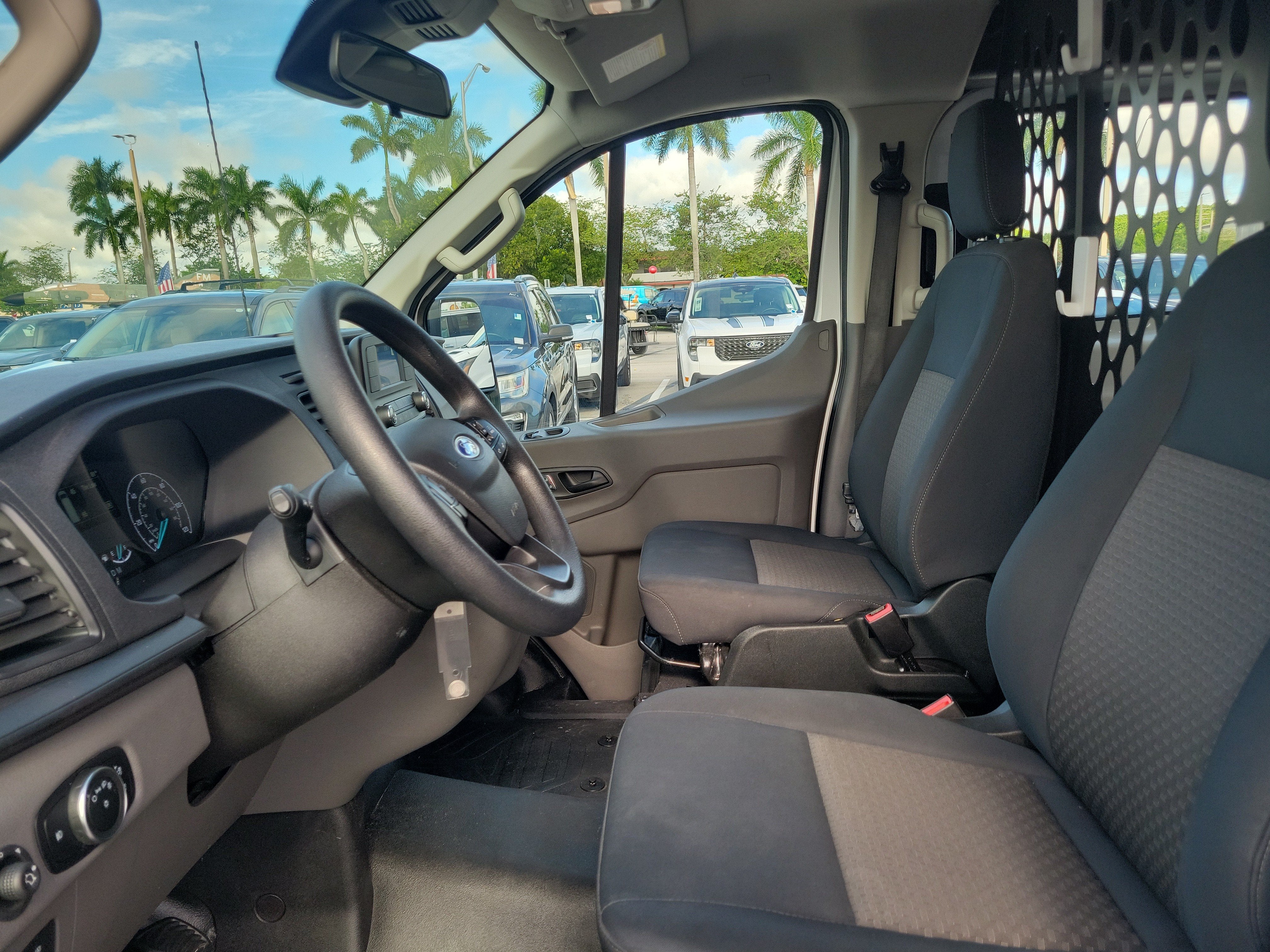 2025 Ford Transit Cargo Van Base