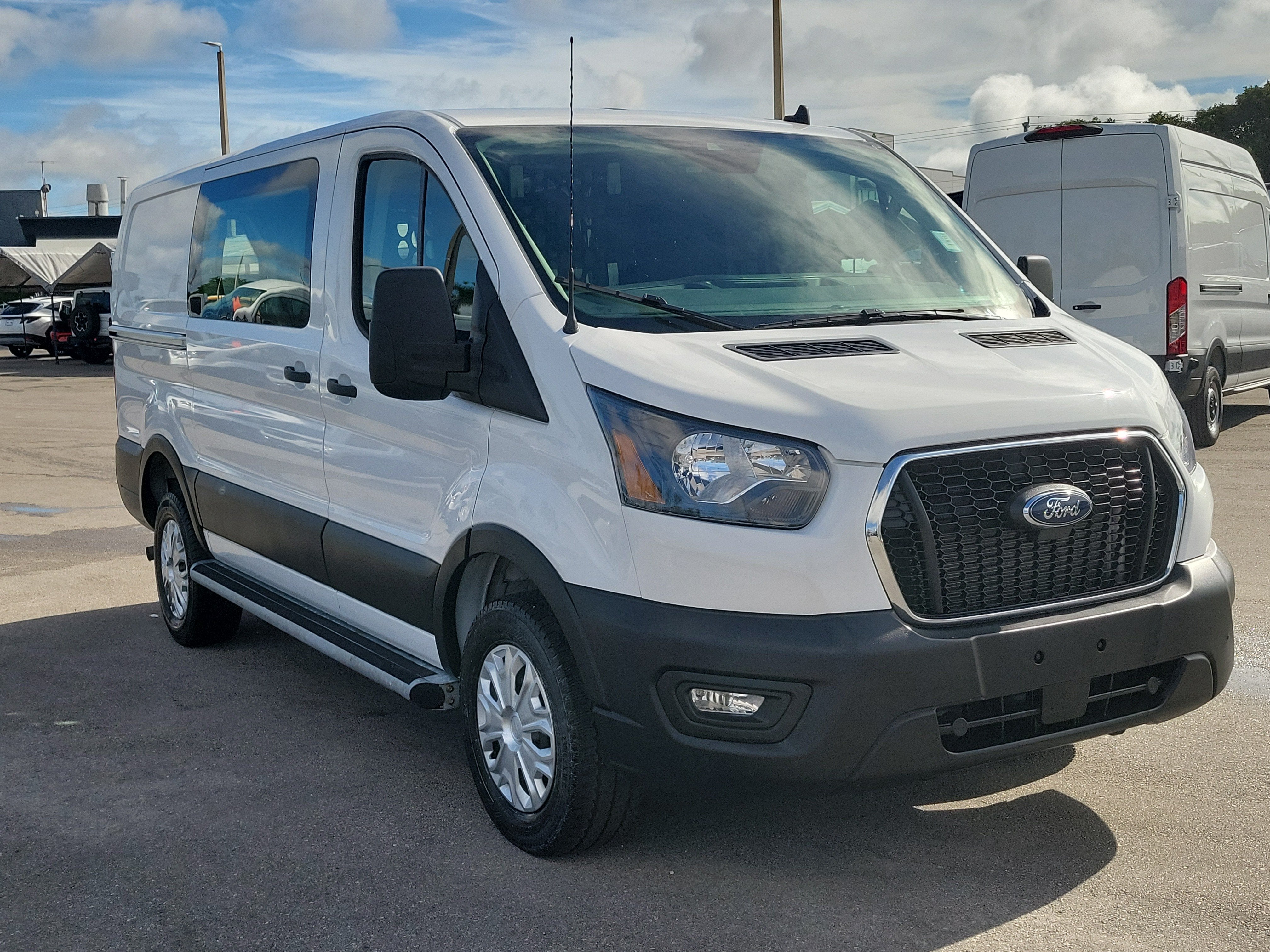 2025 Ford Transit Cargo Van Base