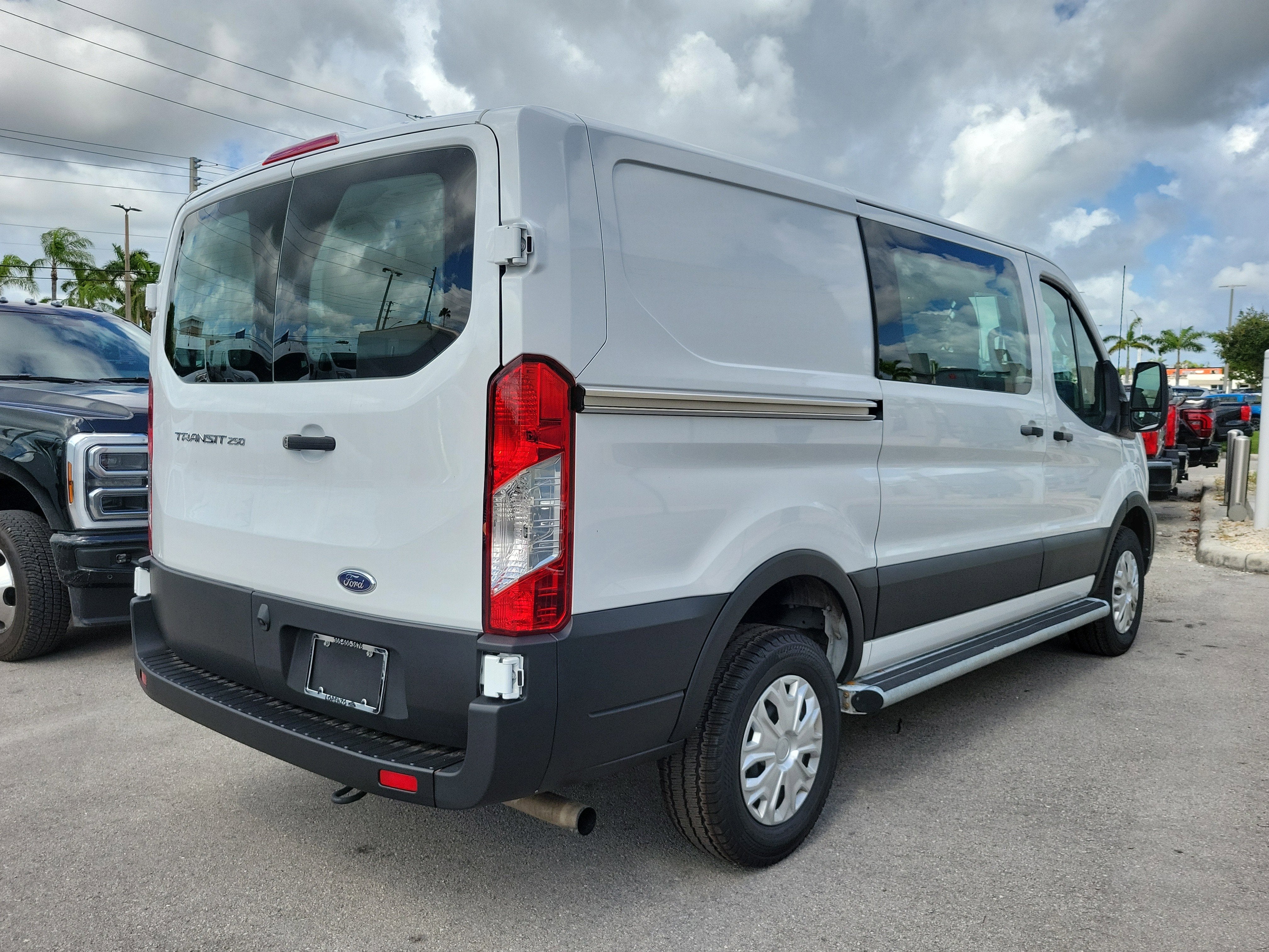 2024 Ford Transit Cargo Van Base