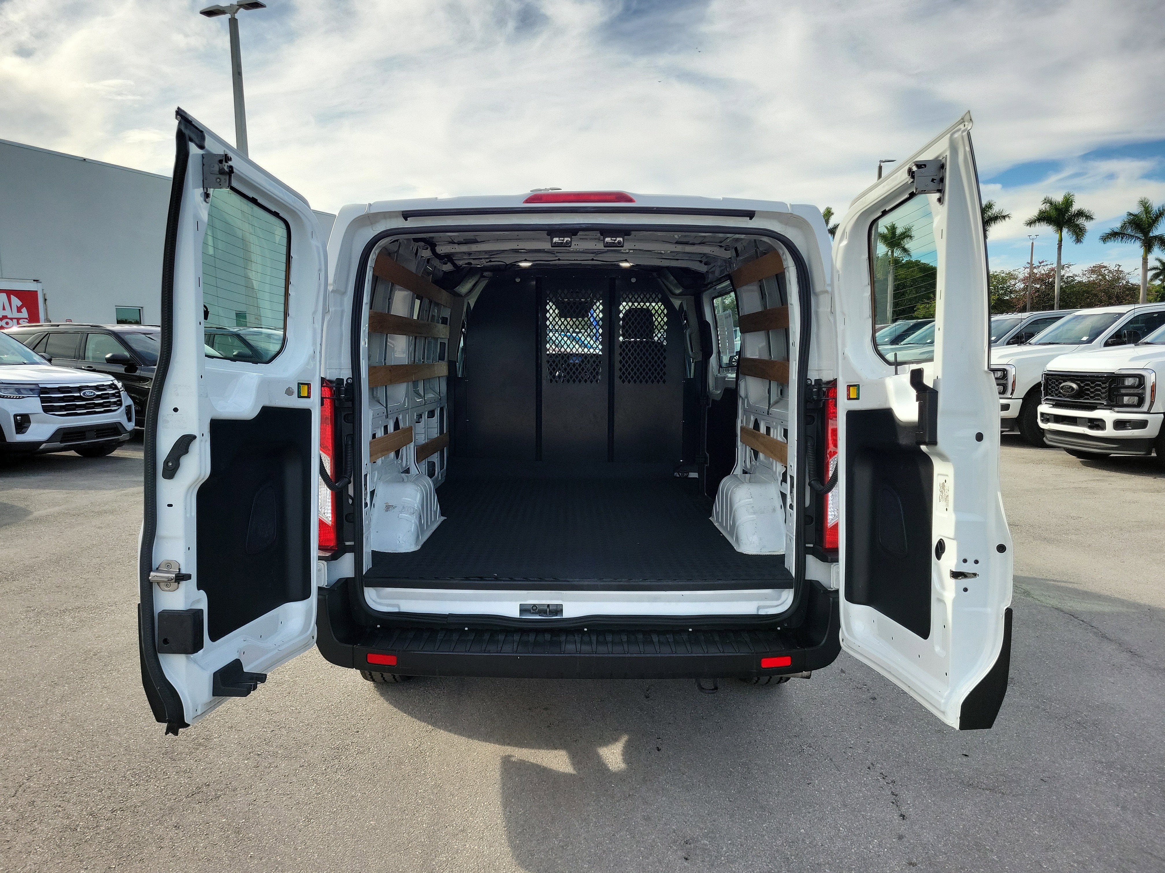 2024 Ford Transit Cargo Van Base