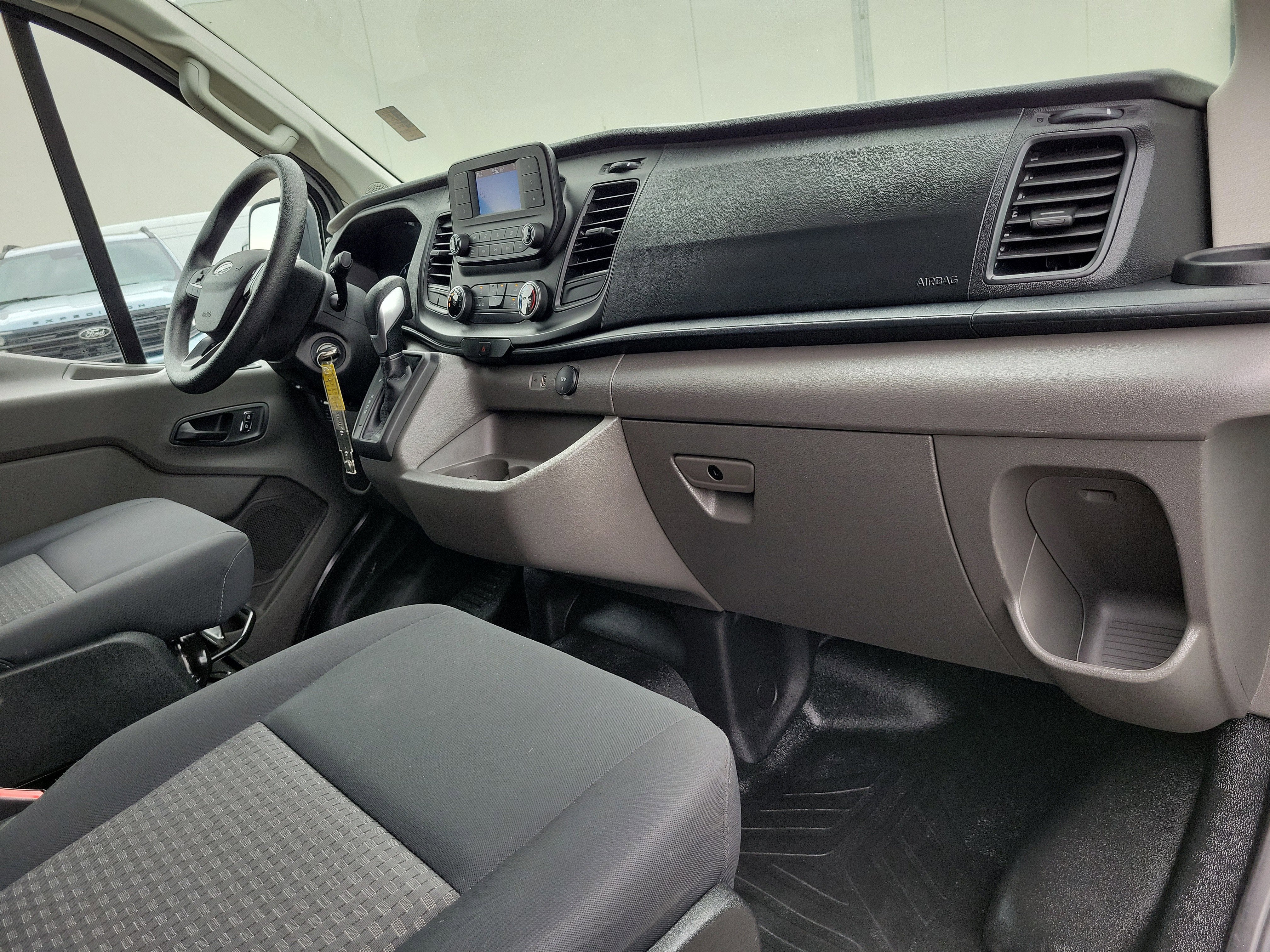 2025 Ford Transit Cargo Van Base