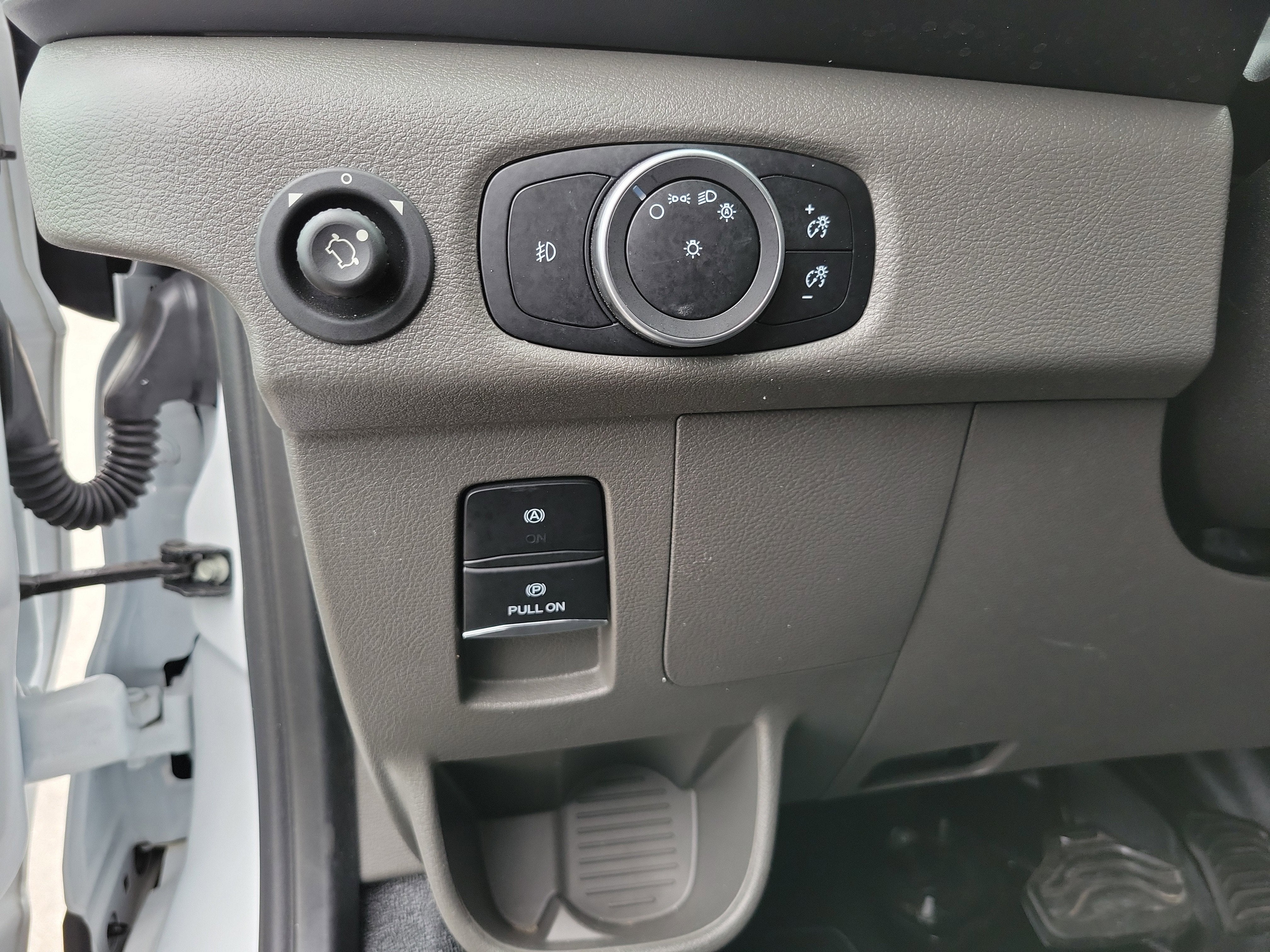 2025 Ford Transit Cargo Van Base