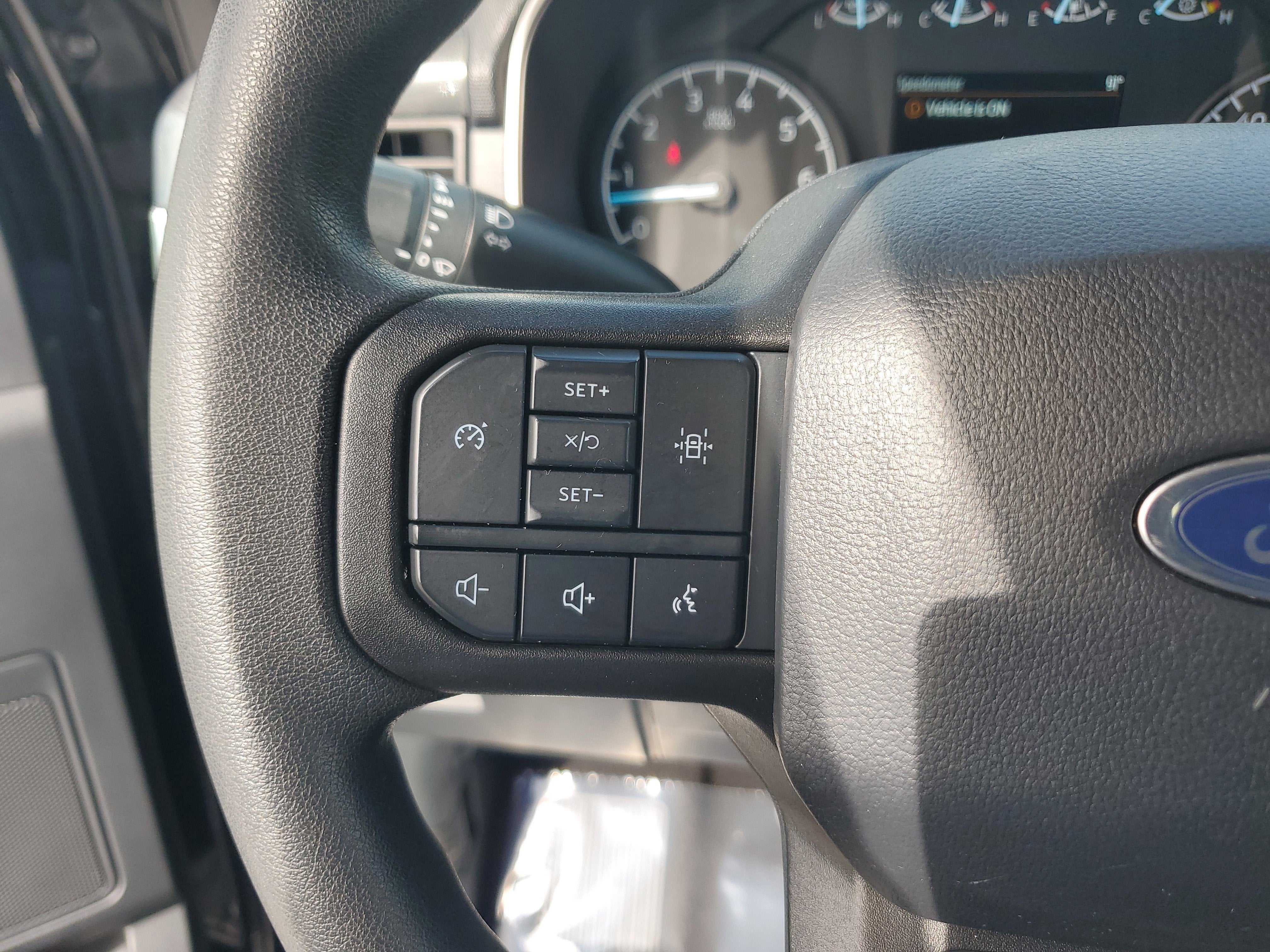 2023 Ford F-150 XL 4WD