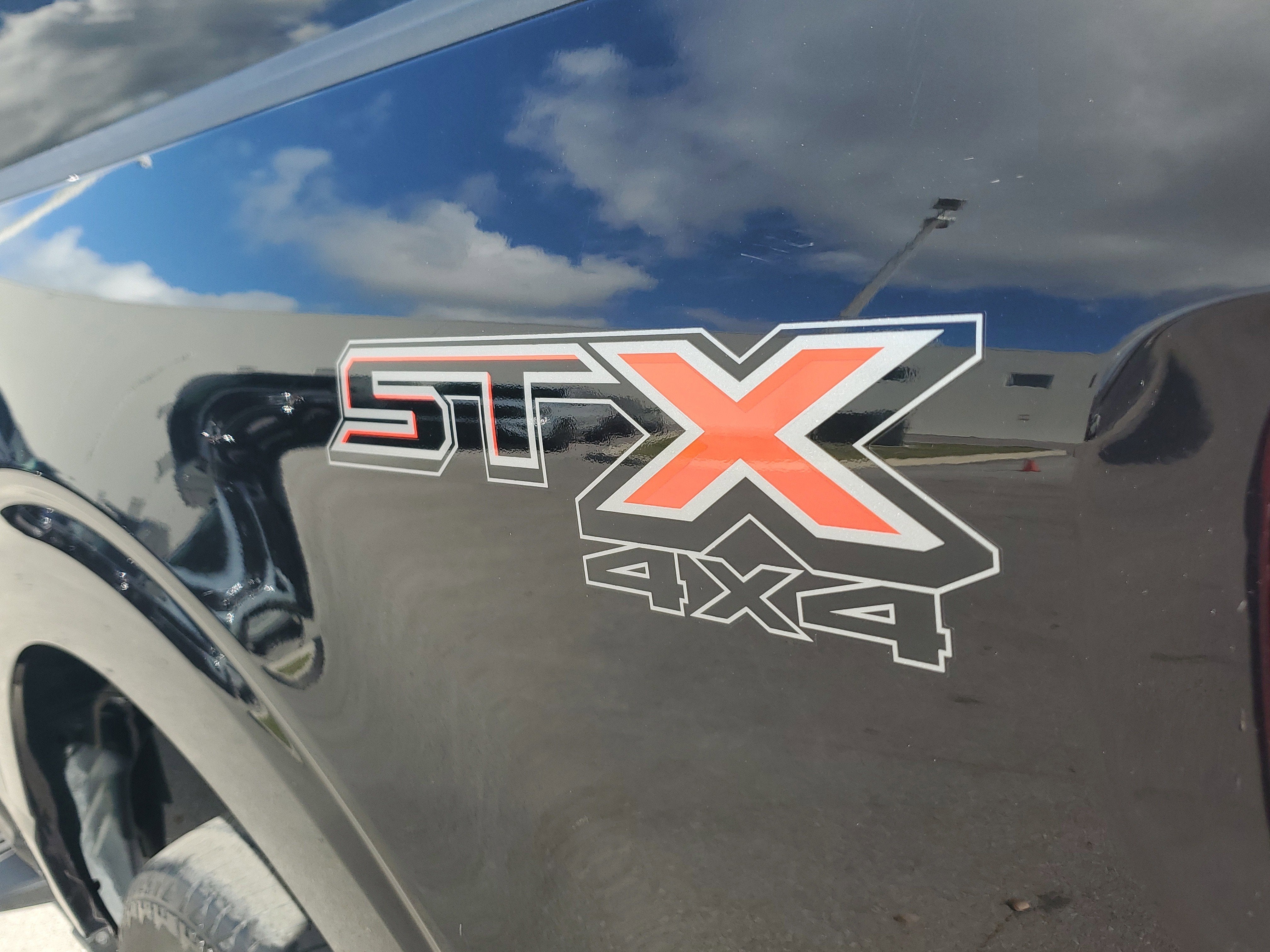 2023 Ford F-150 XL 4WD