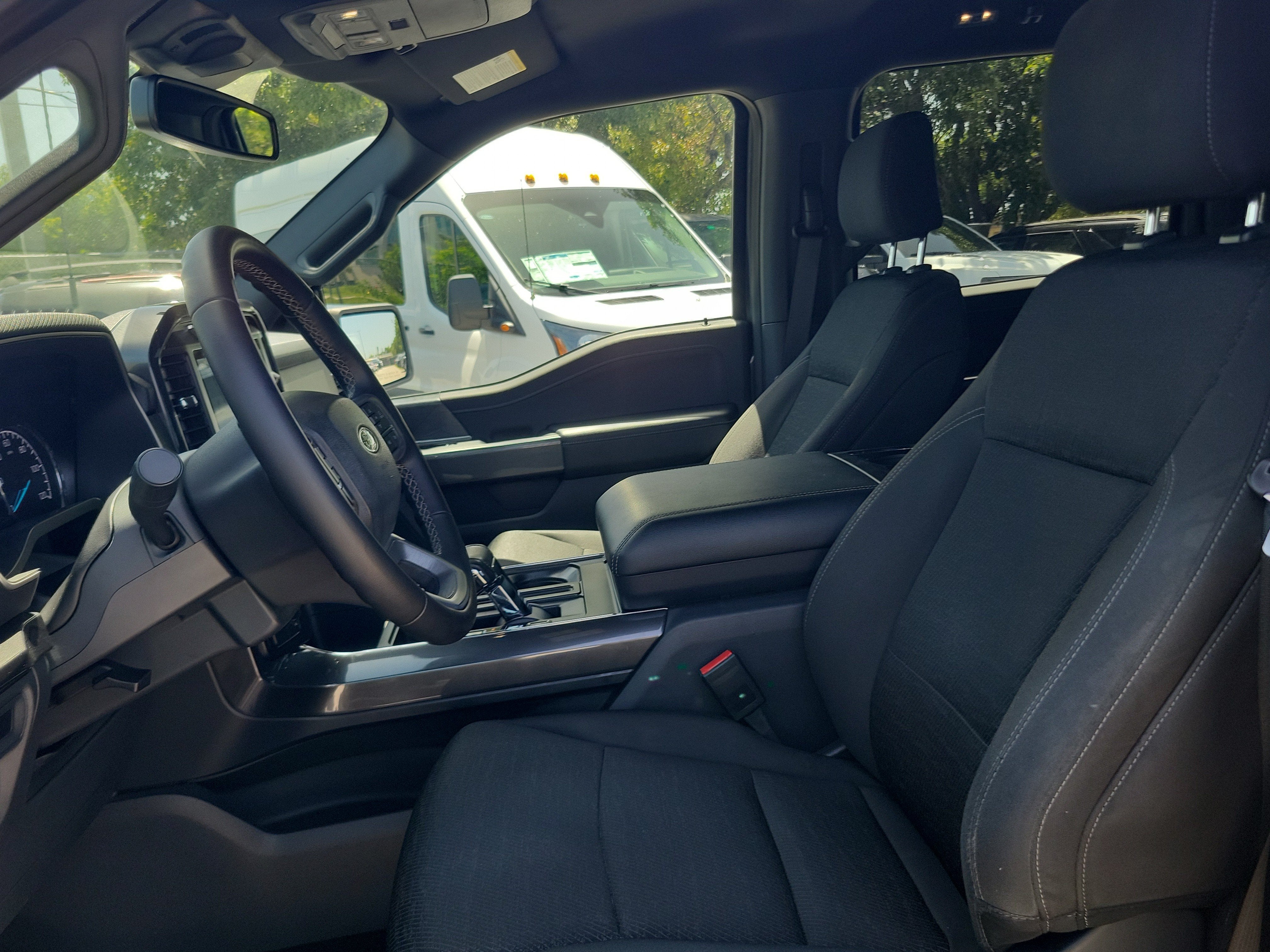 2023 Ford F-150 XLT 4WD