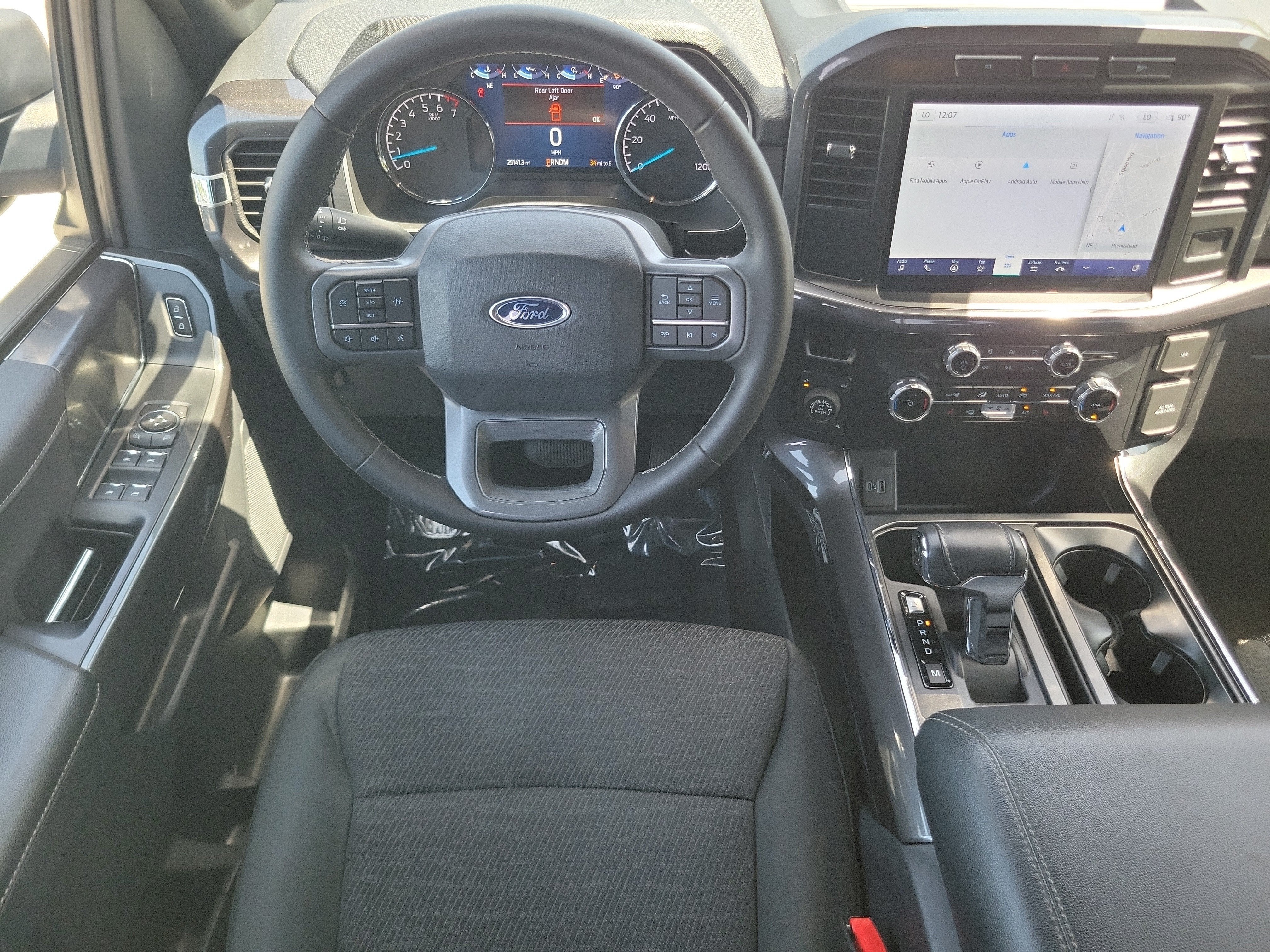 2023 Ford F-150 XLT 4WD