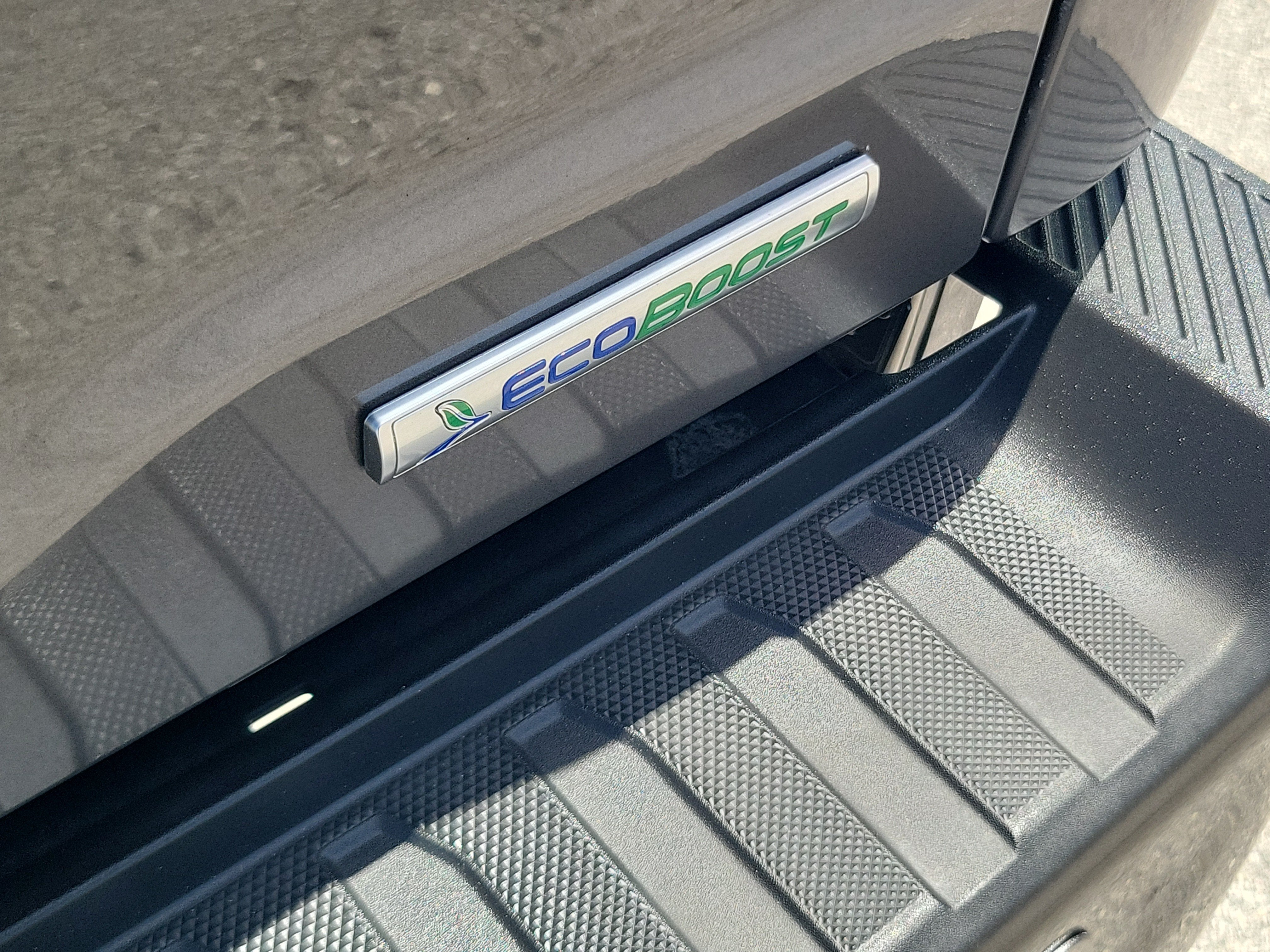 2023 Ford F-150 XLT 4WD
