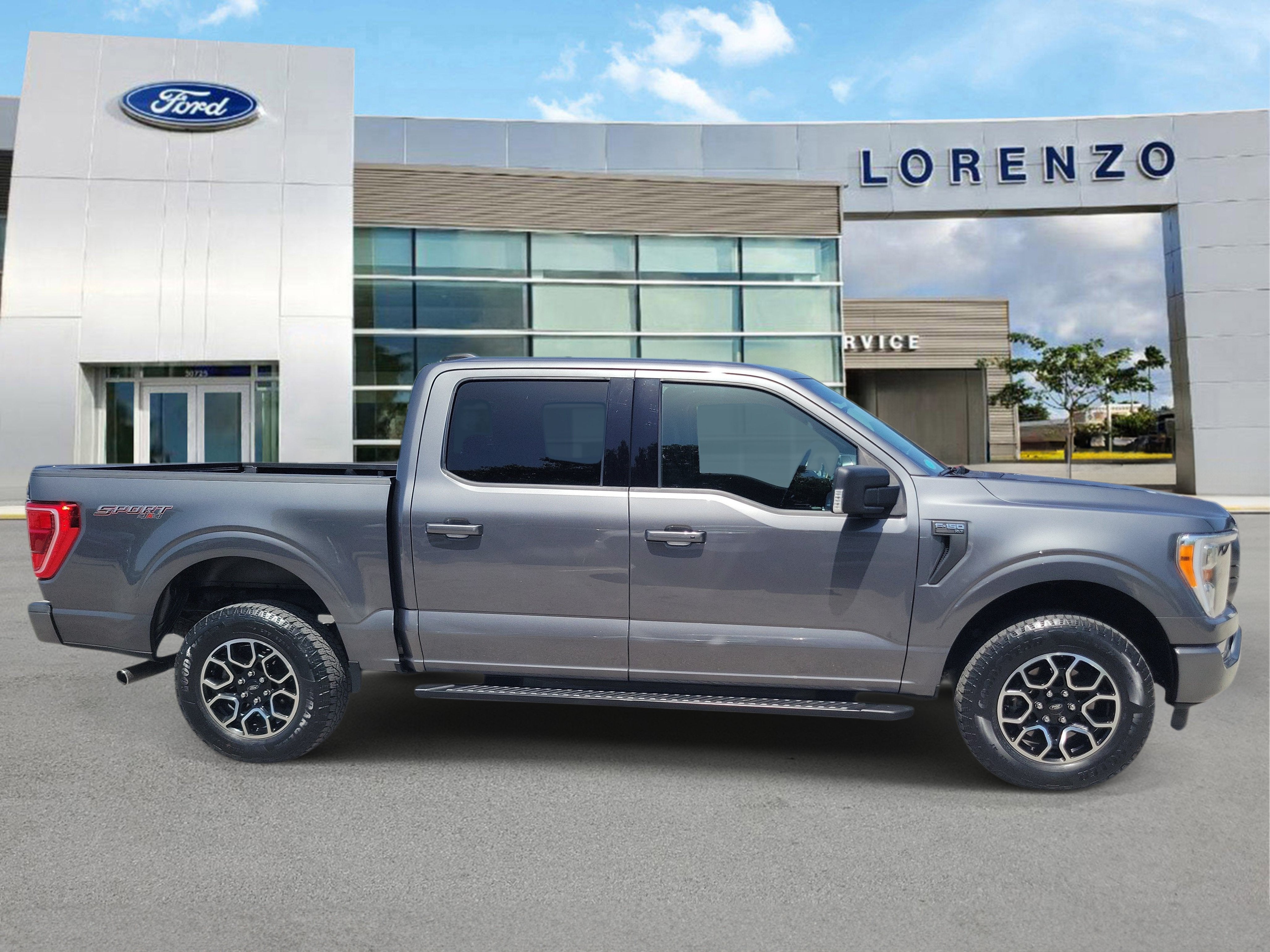 2023 Ford F-150 XLT 4WD