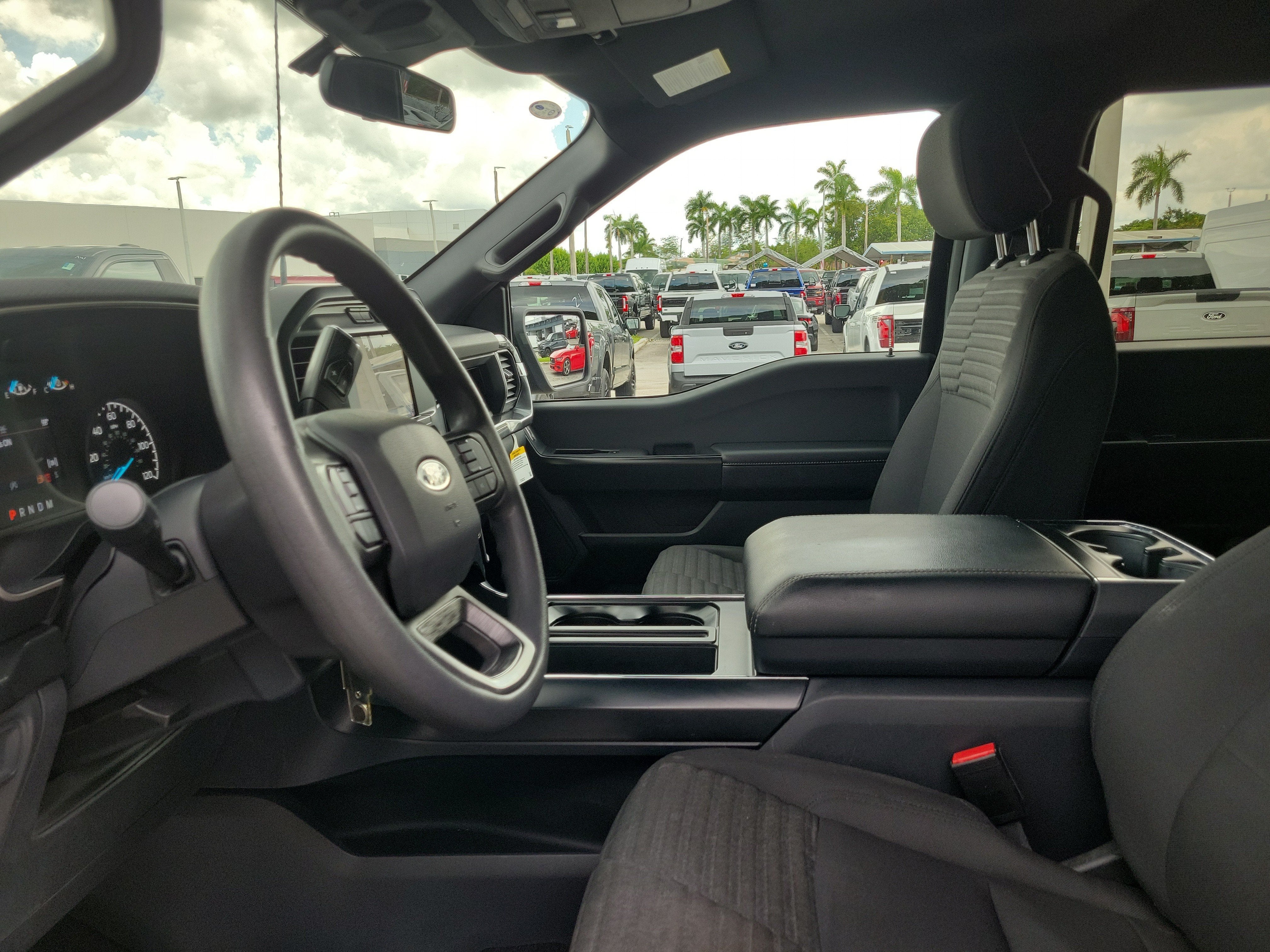 2023 Ford F-150 XL 4WD