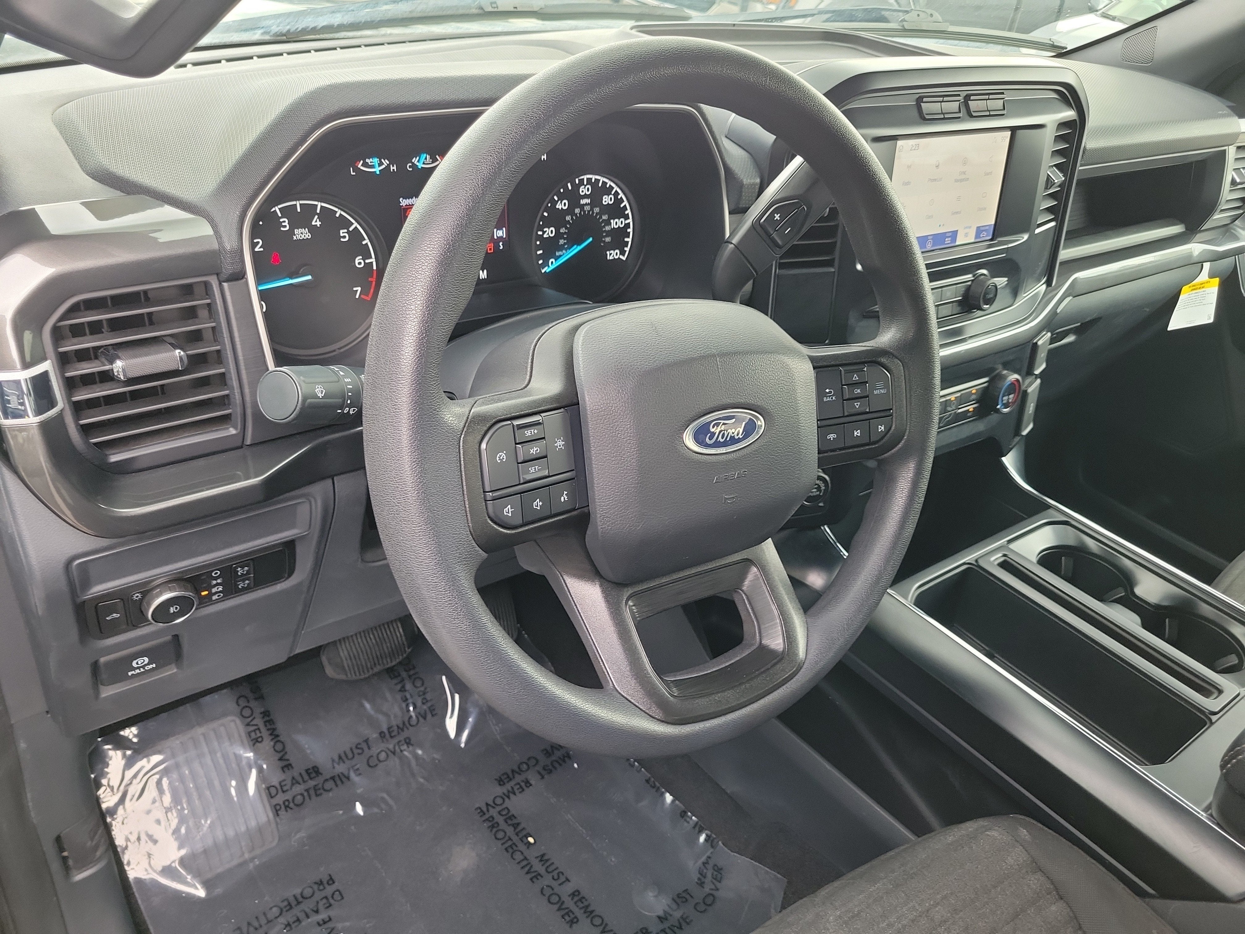 2023 Ford F-150 XL 4WD