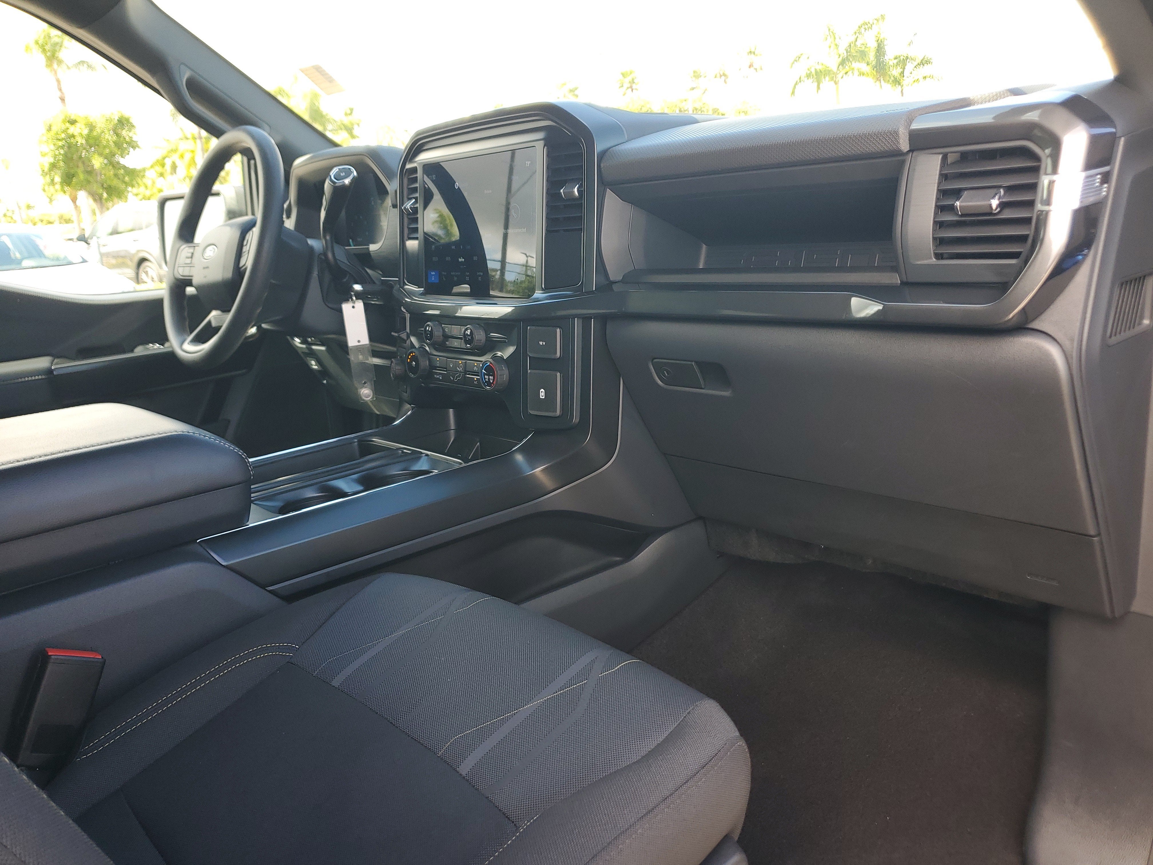 2025 Ford F-150 STX 4WD