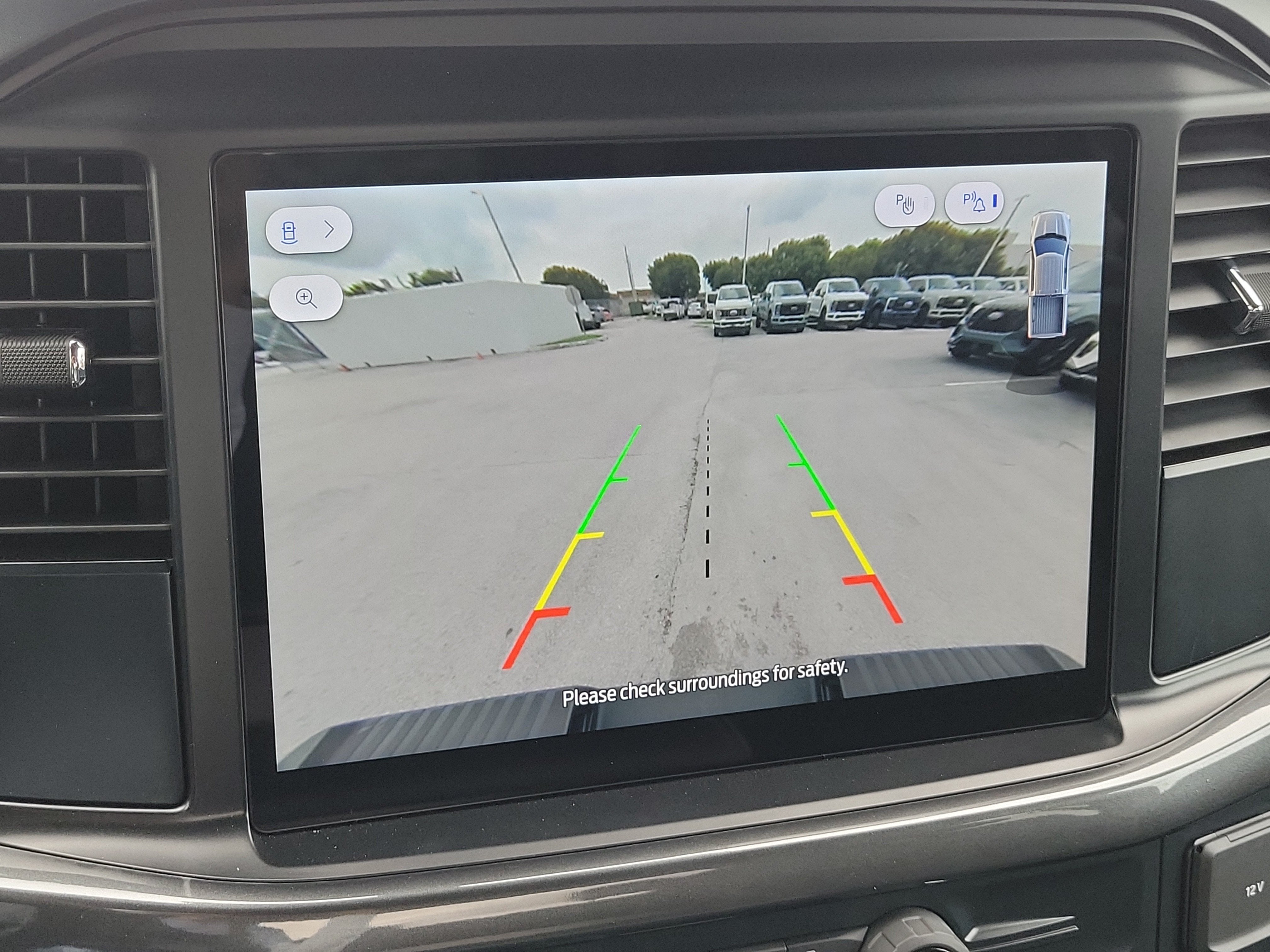 2025 Ford F-150 STX 4WD