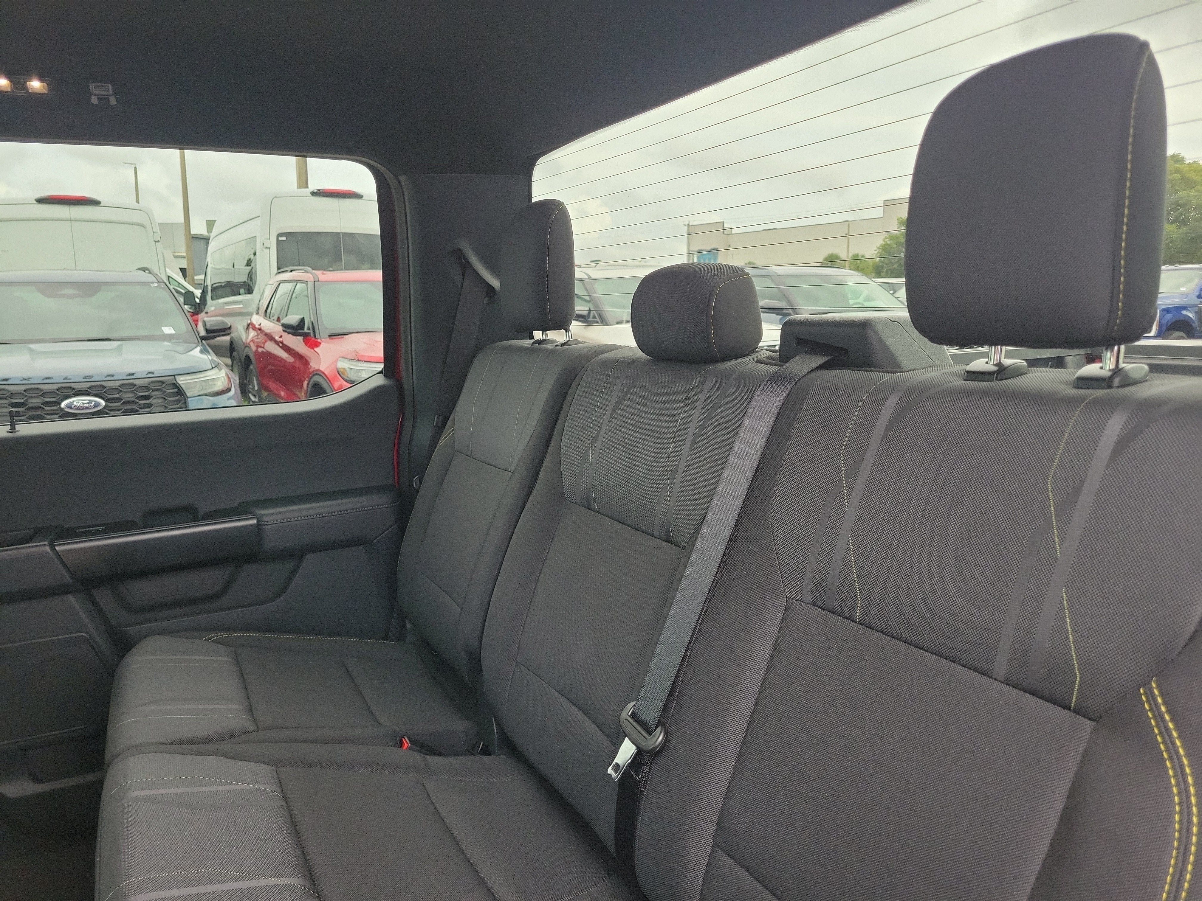 2025 Ford F-150 STX 4WD