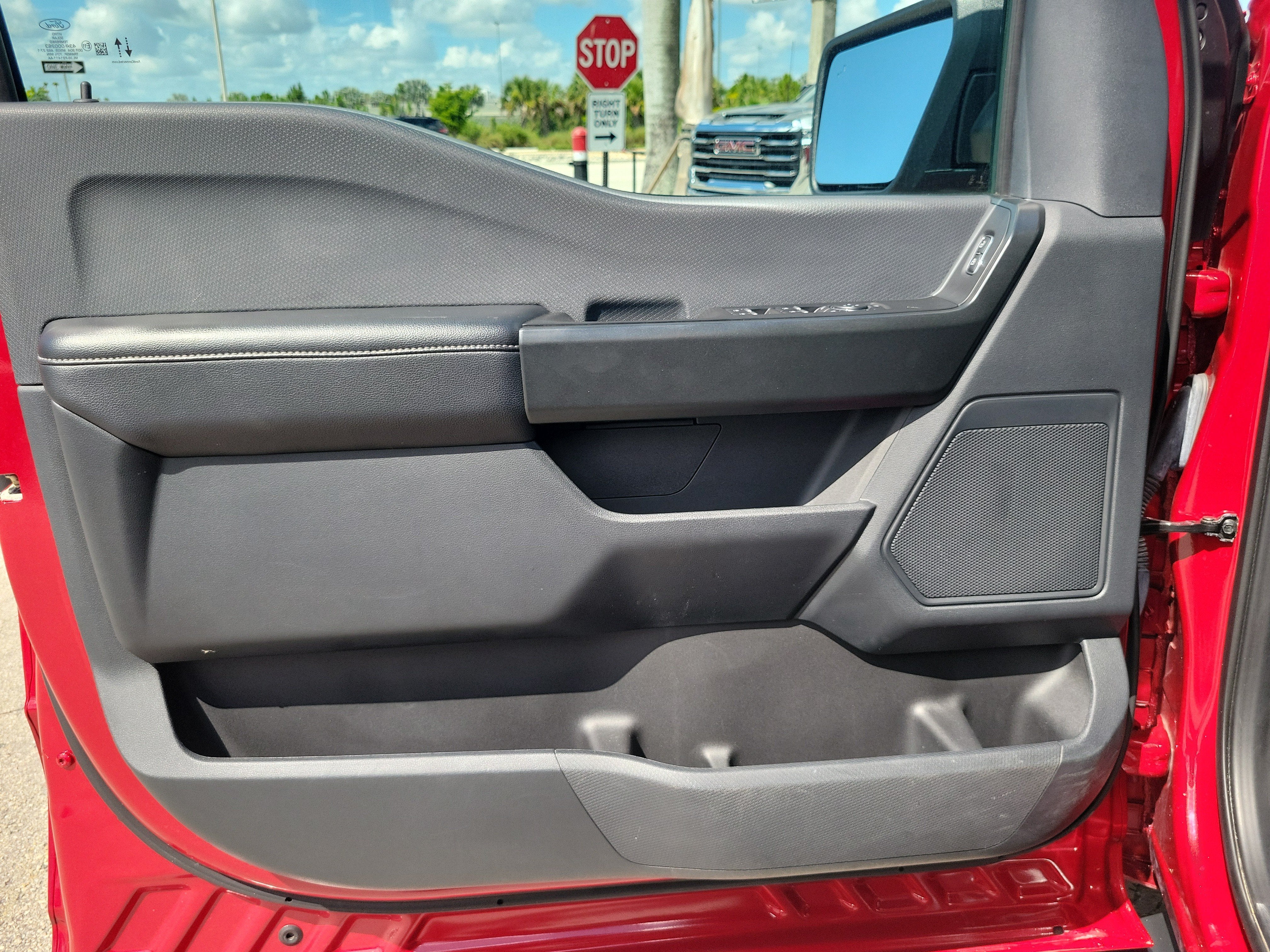 2024 Ford F-150 STX 4WD