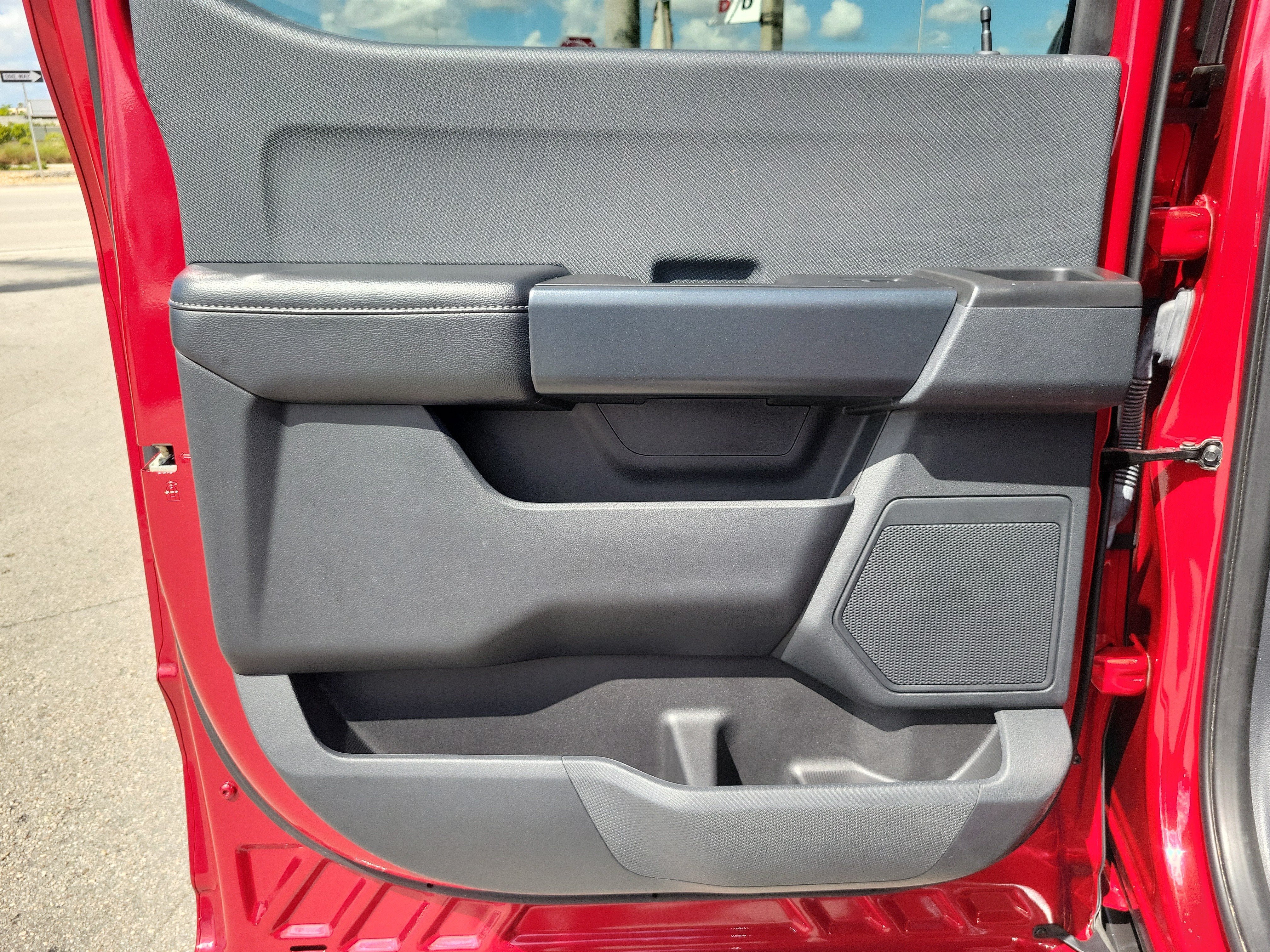 2024 Ford F-150 STX 4WD