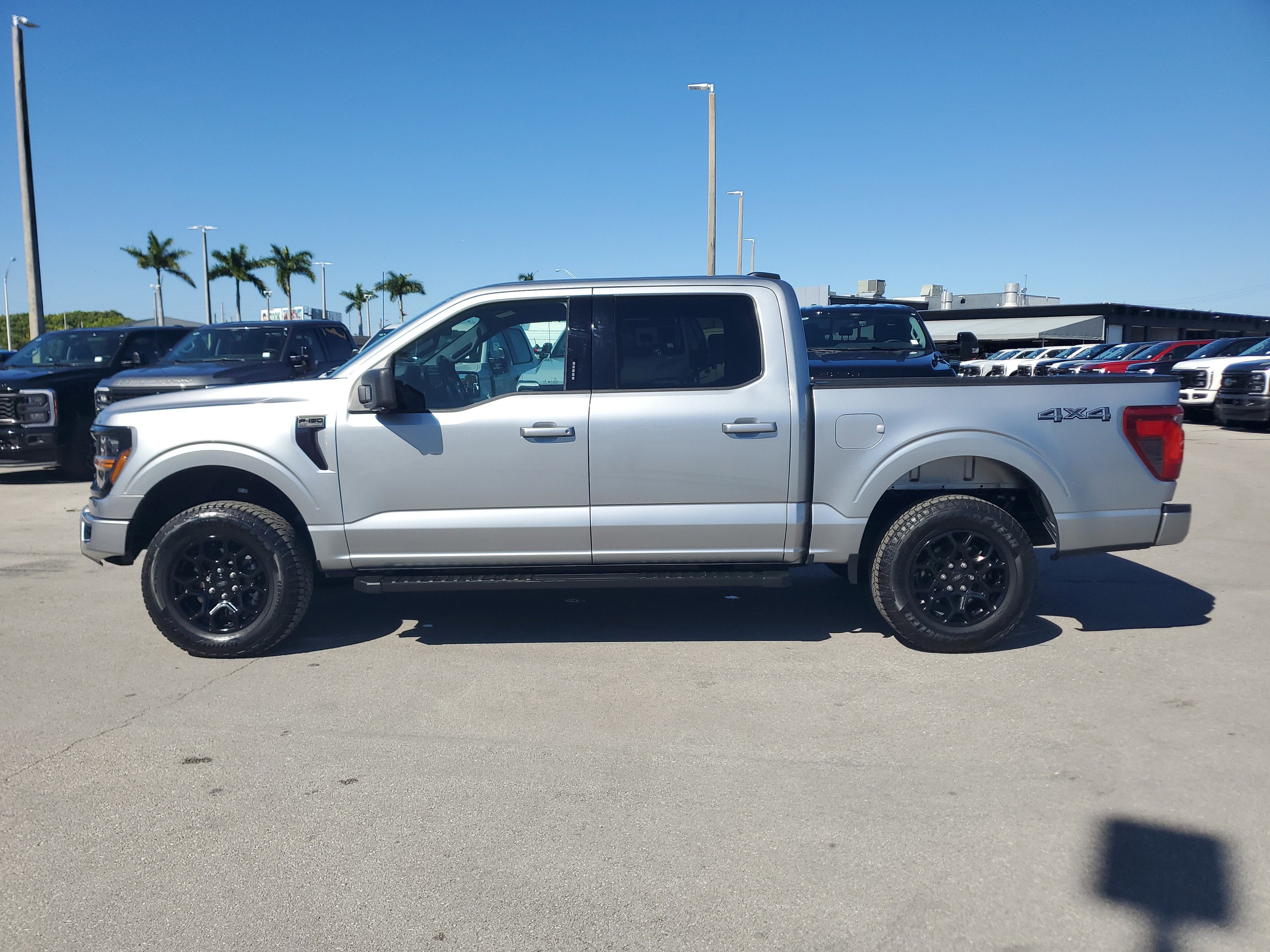 2024 Ford F-150 XLT 4WD