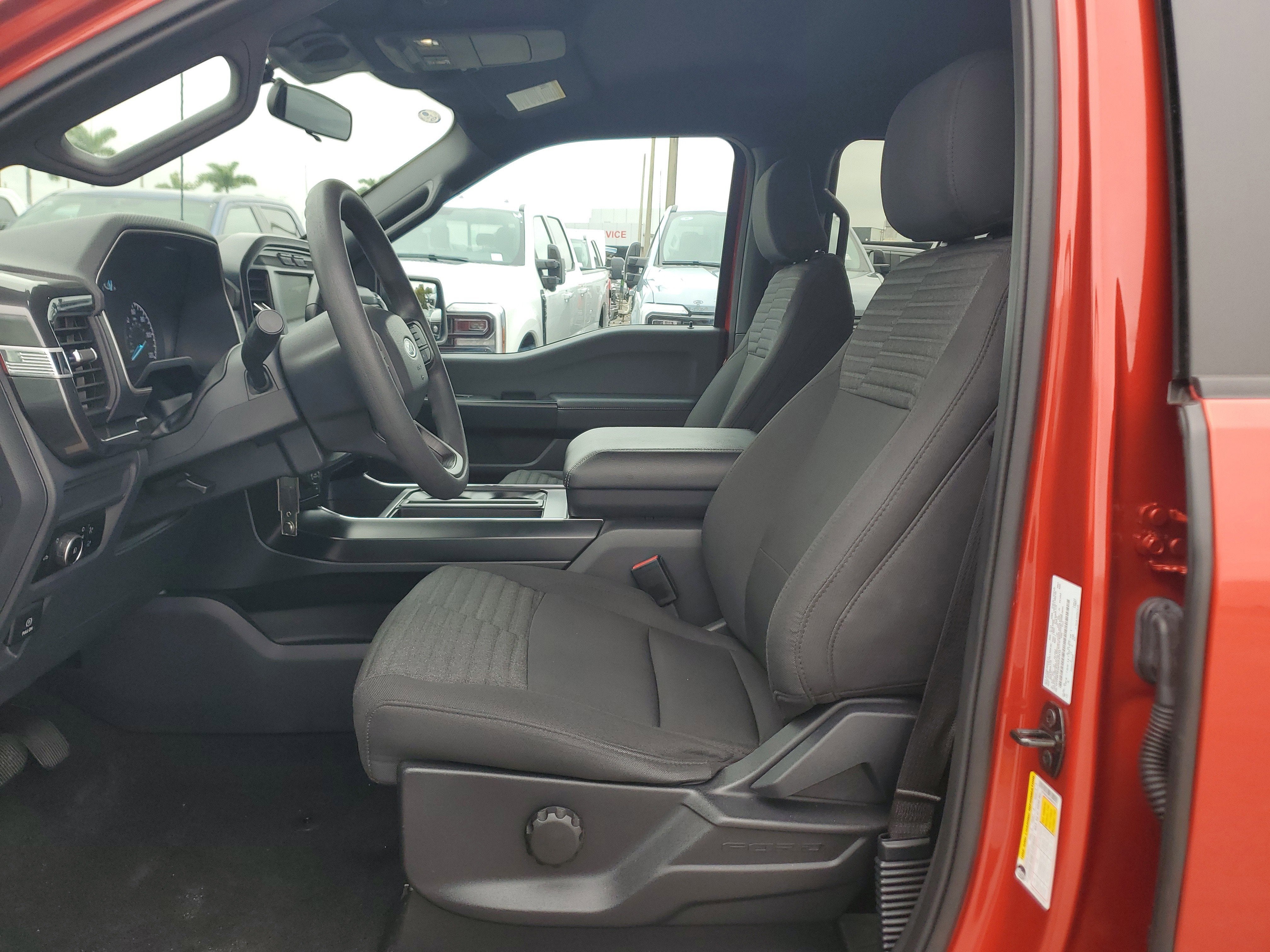 2023 Ford F-150 XL 4WD