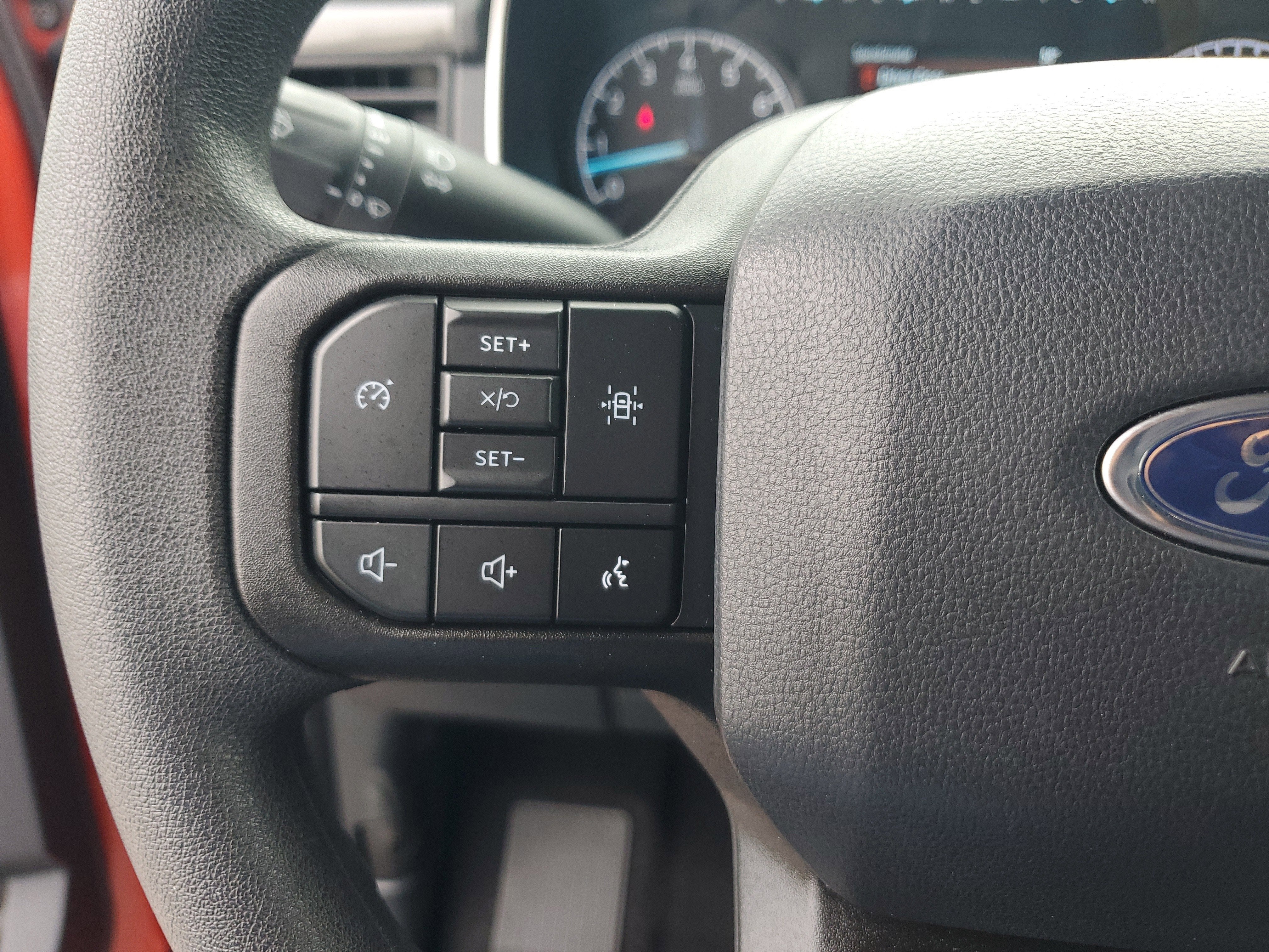 2023 Ford F-150 XL 4WD